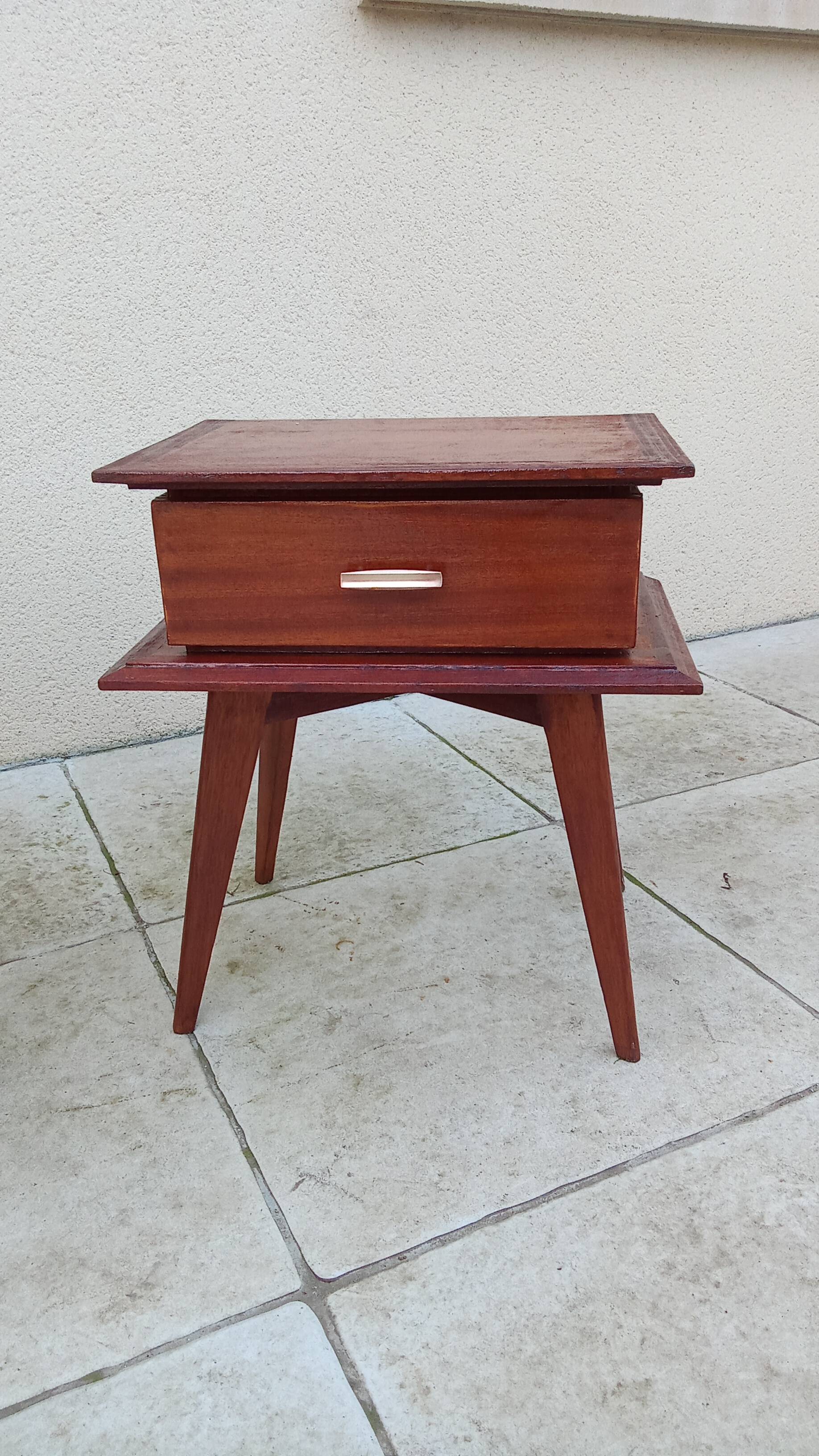 Paire de chevet vintage scandinave pieds compas