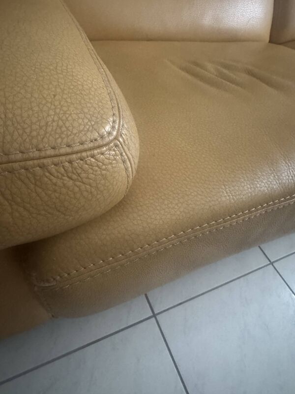 Canapé-lit Roche Bobois en cuir beige - Bon état