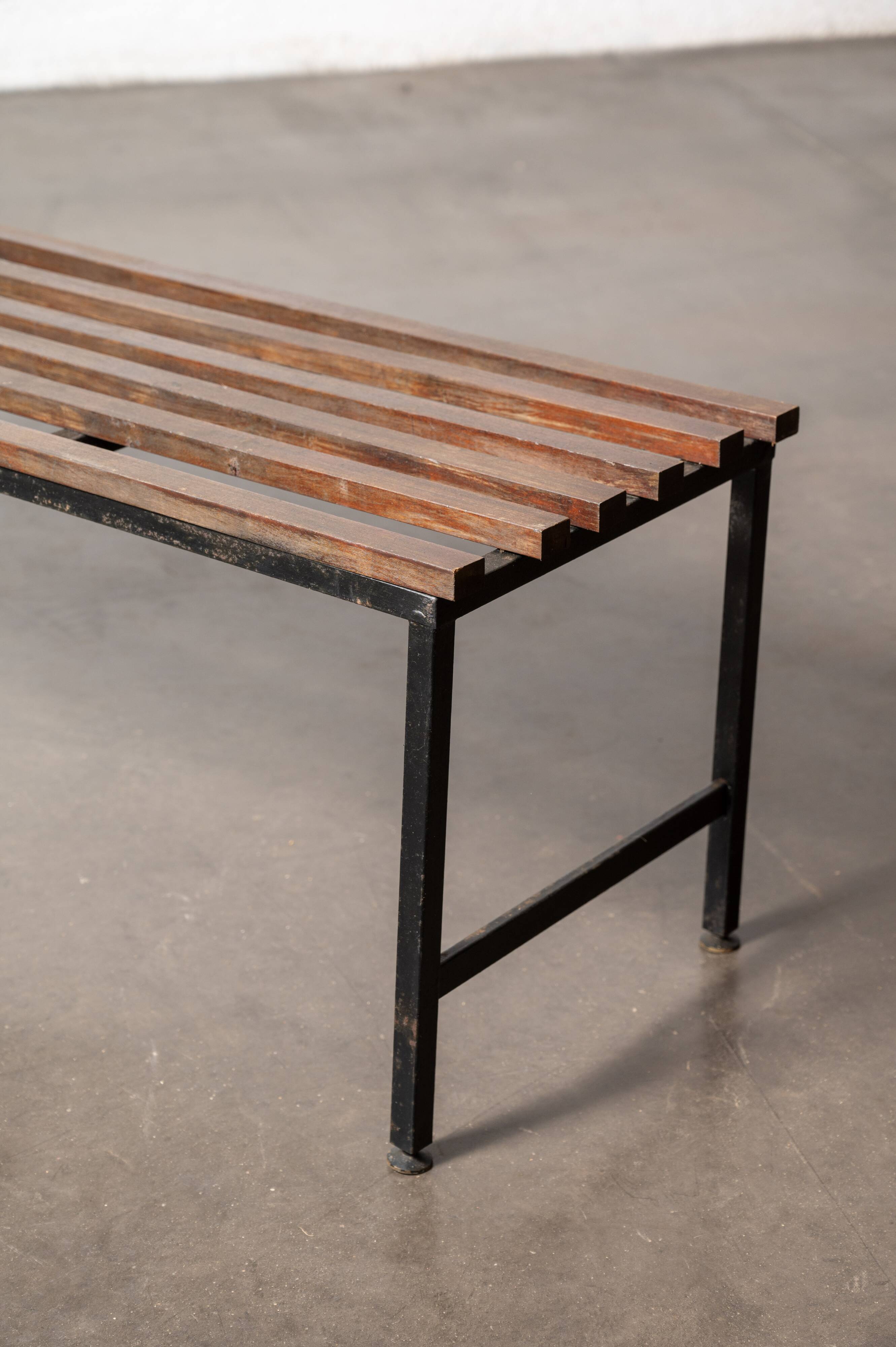 Banc italien à lattes