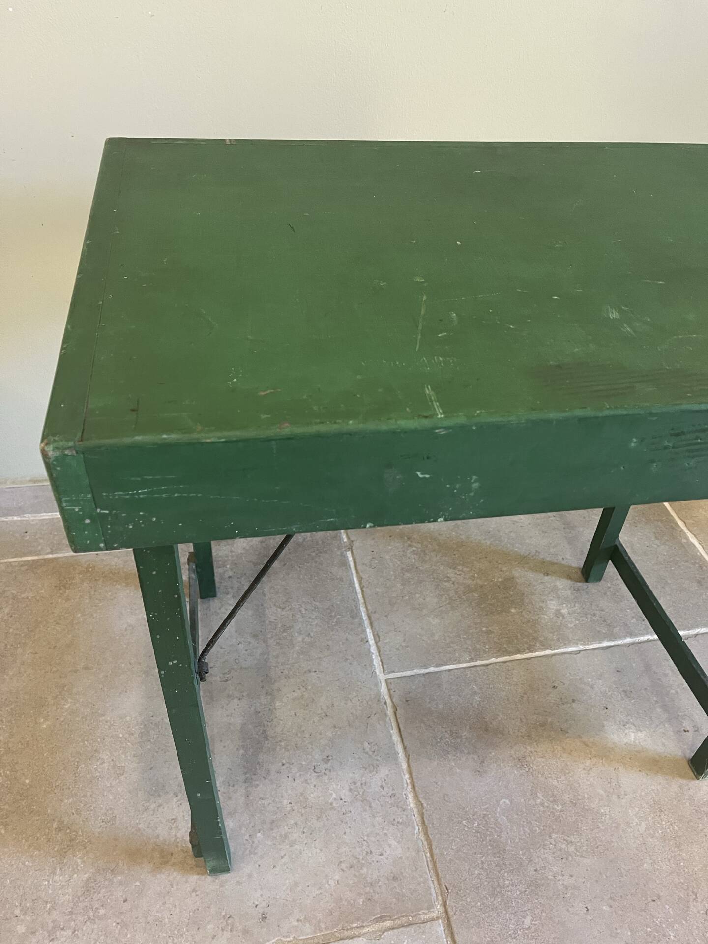 Folding side table