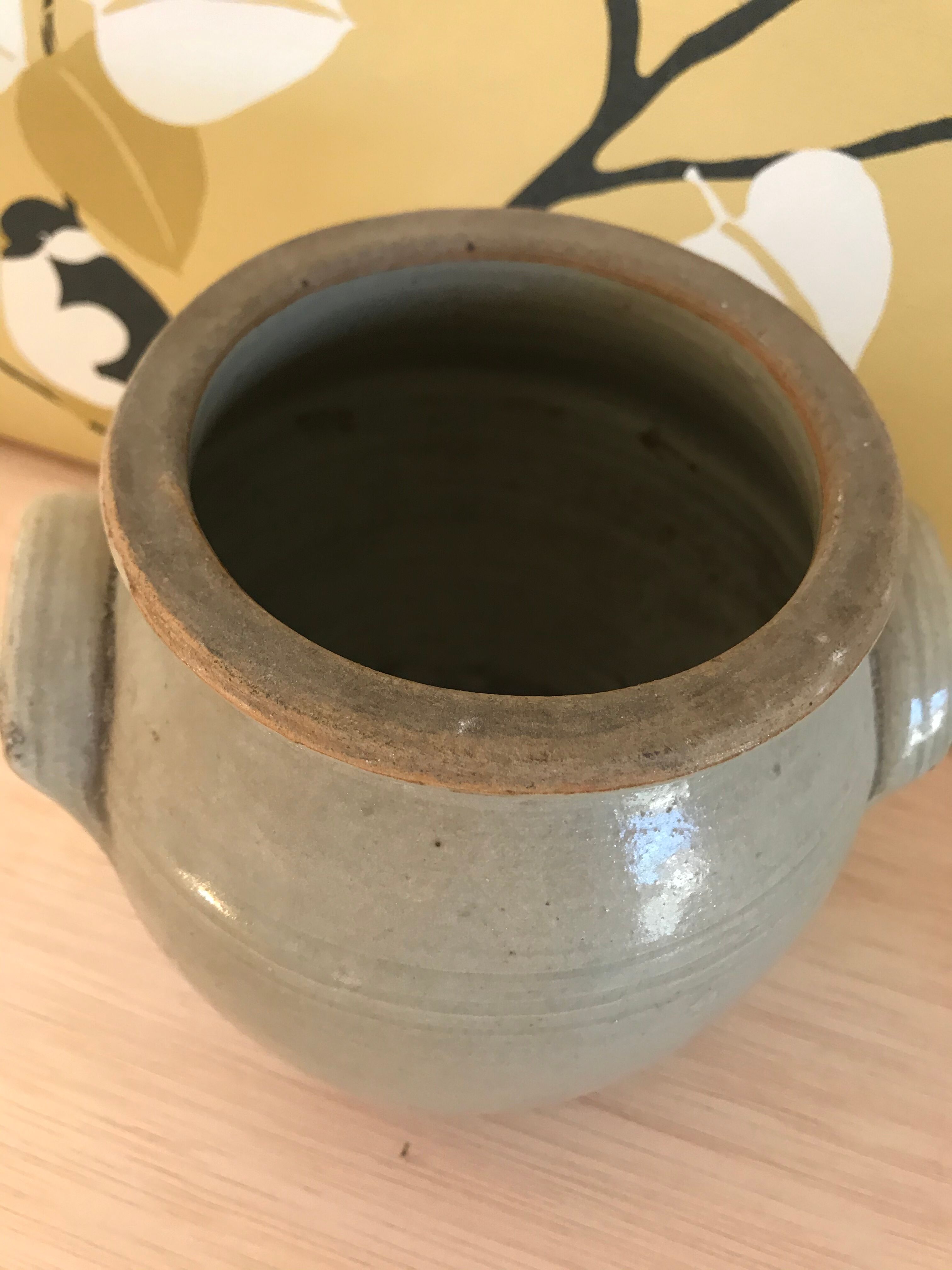 Small pot in gres