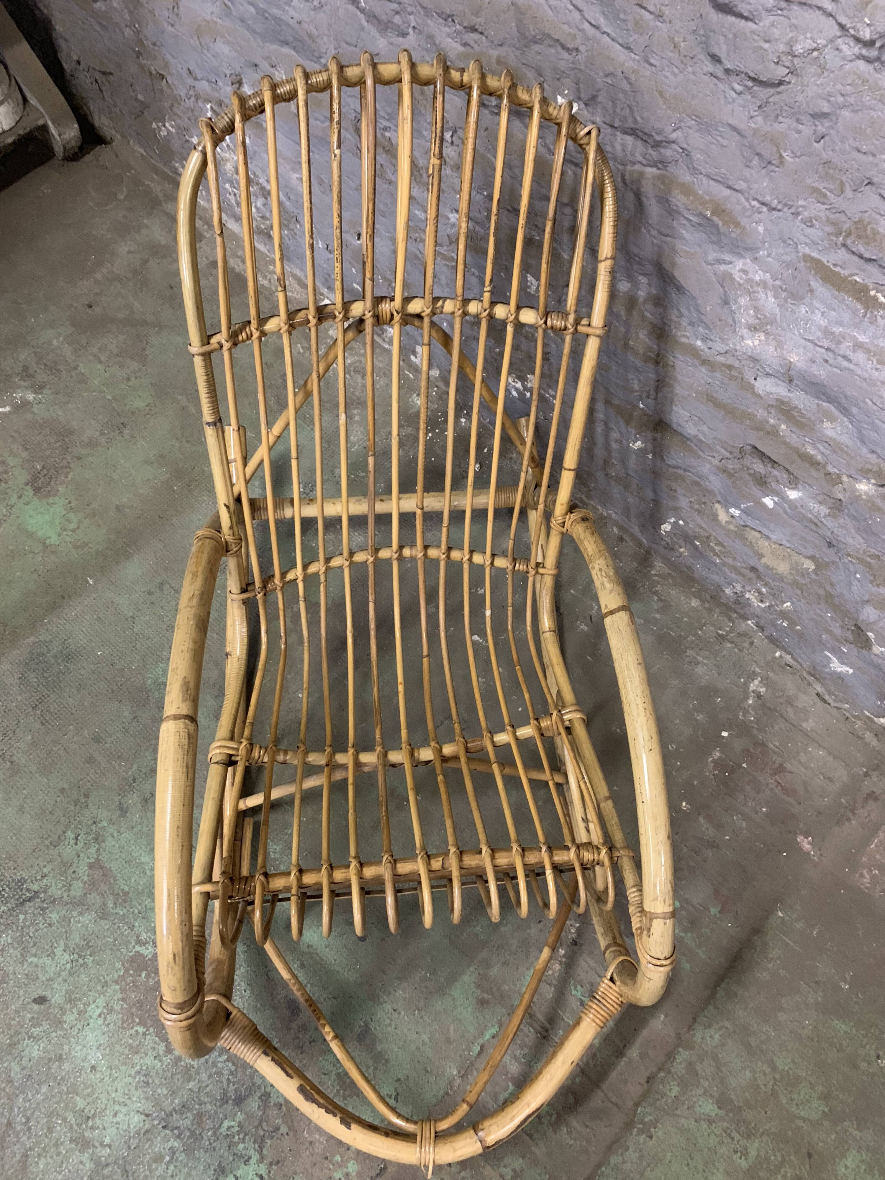 Rocking chair in rattan 1960