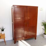 Vintage 1950 wardrobe