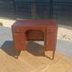Bureau vintage artisanal en bois