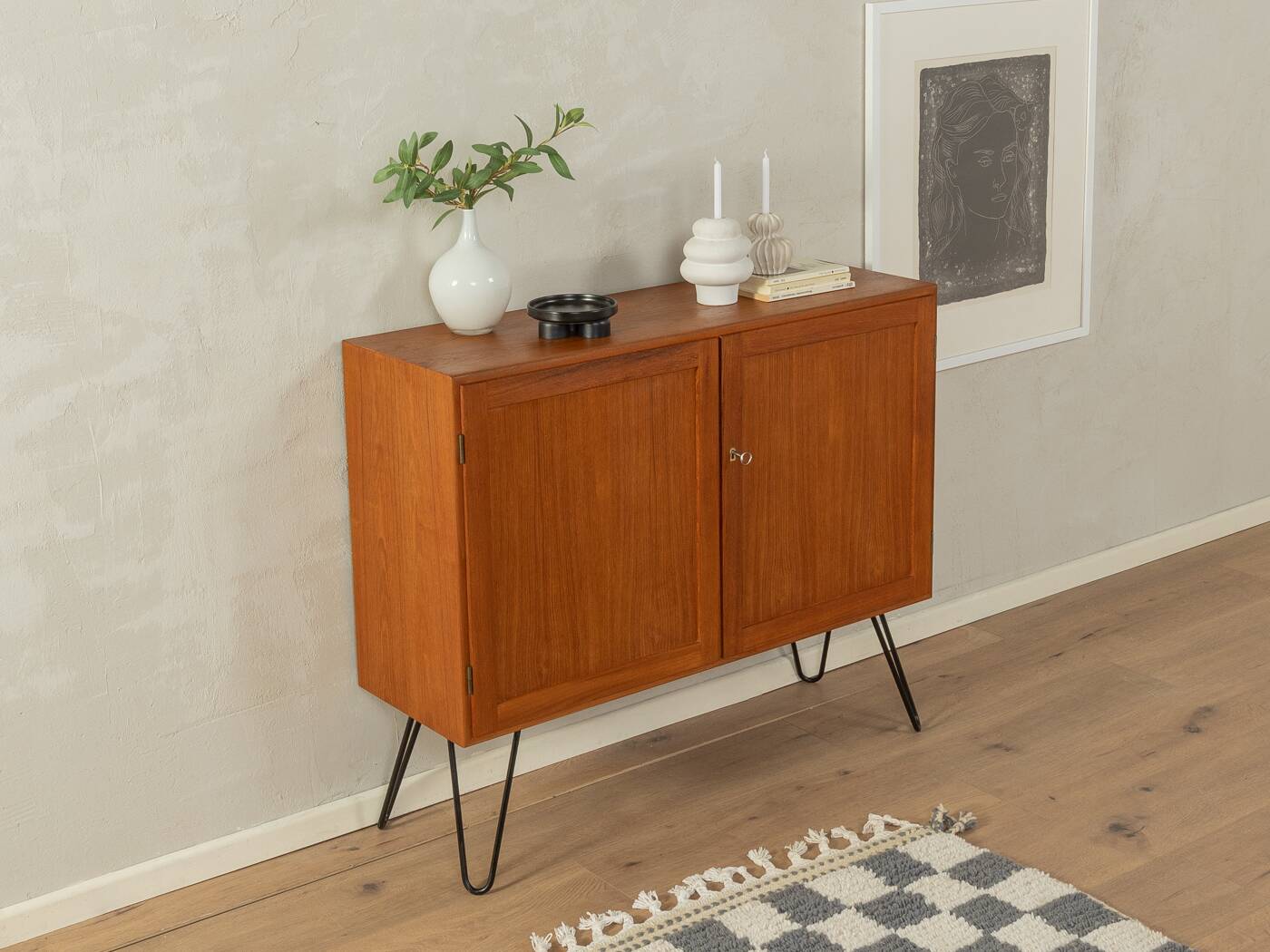 1960s Dresser