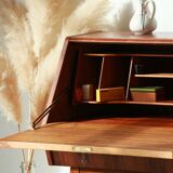 Secretary Beautility