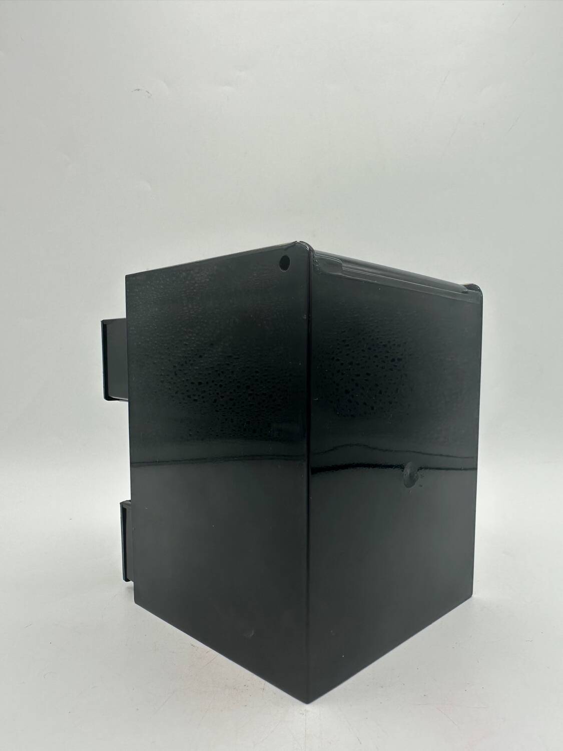 Space age jewelry box