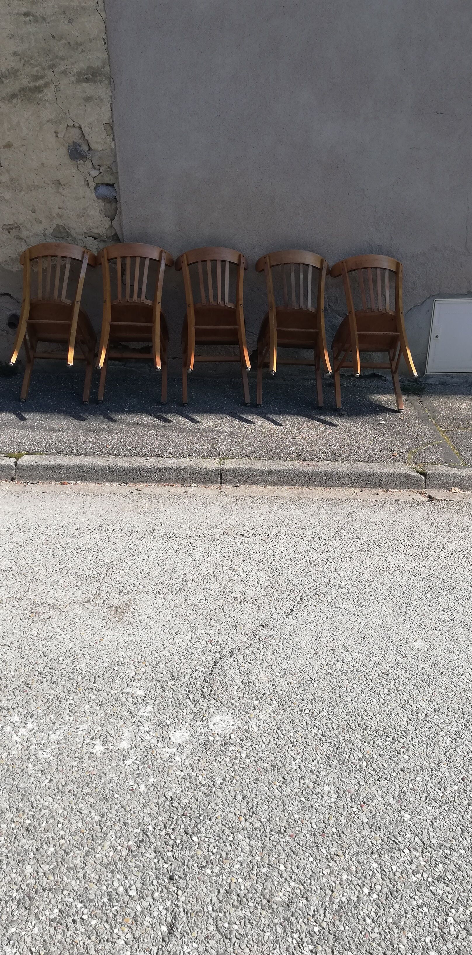 Set de 5 chaises bistrot vintage