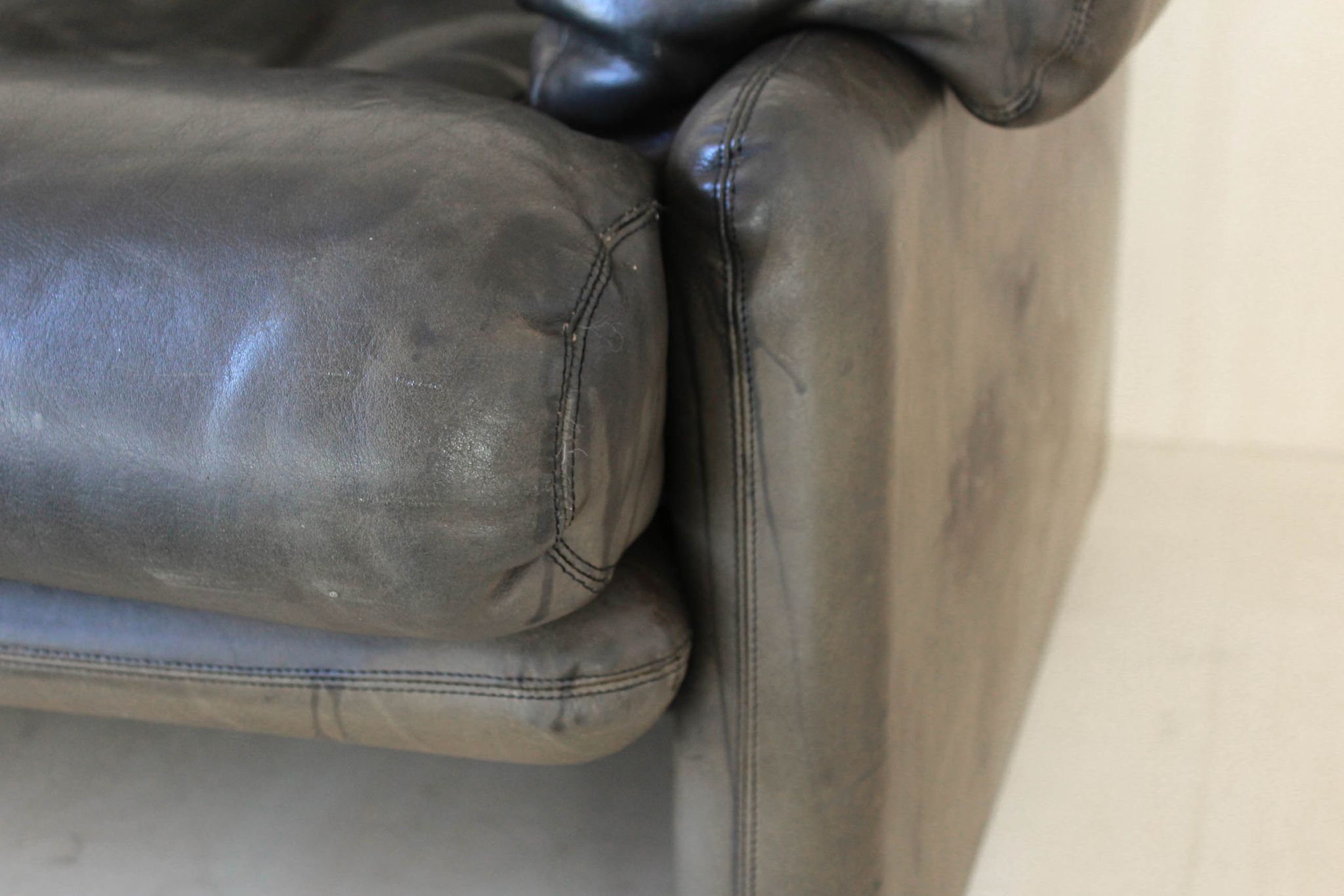 B&B Italia Vintage Leather Sofa Modell Coronado Designed By Afra & Tobia Scarpa
