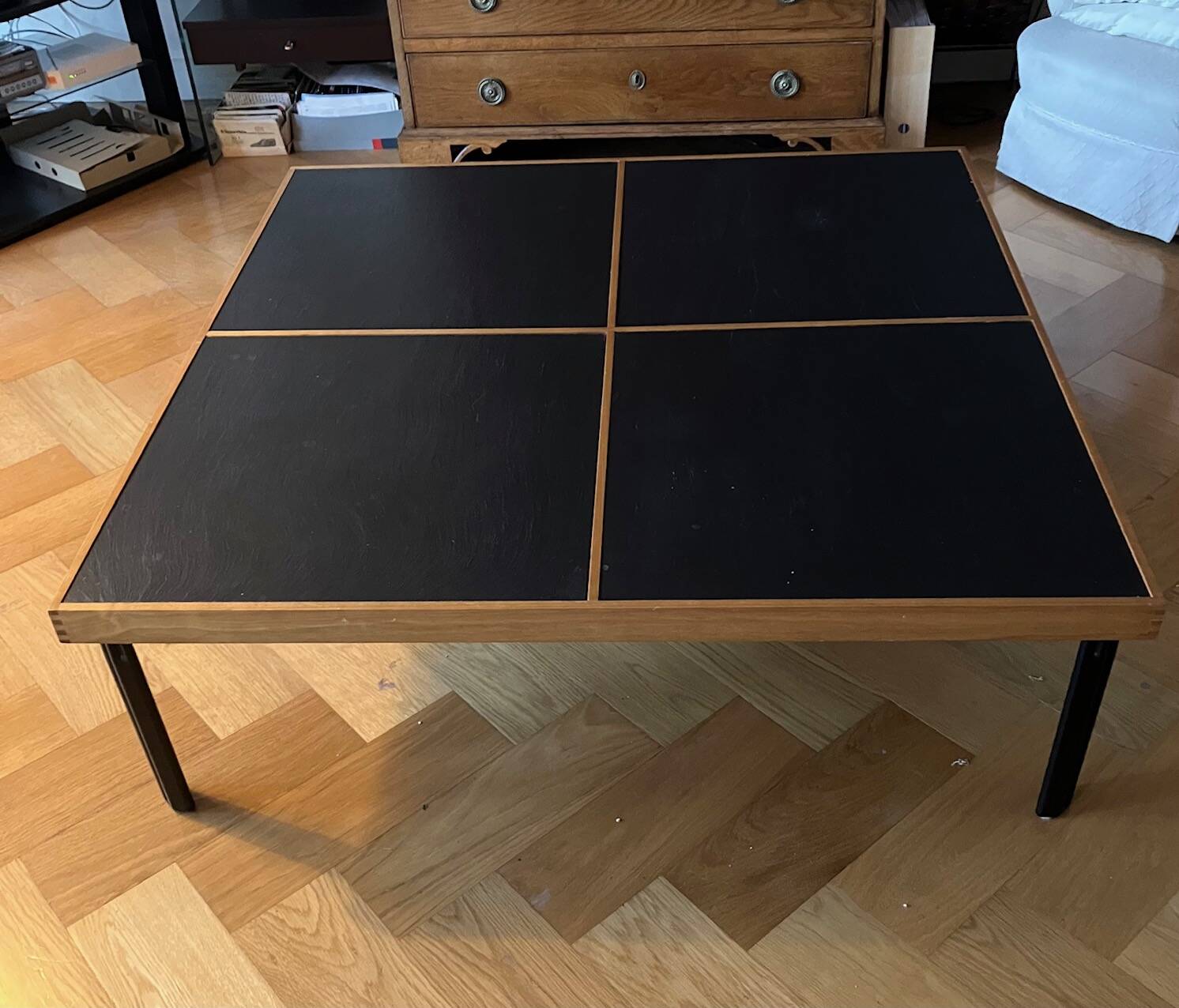 Italian coffee table Naviglio by Piero De Martini, for Cassina 1980.