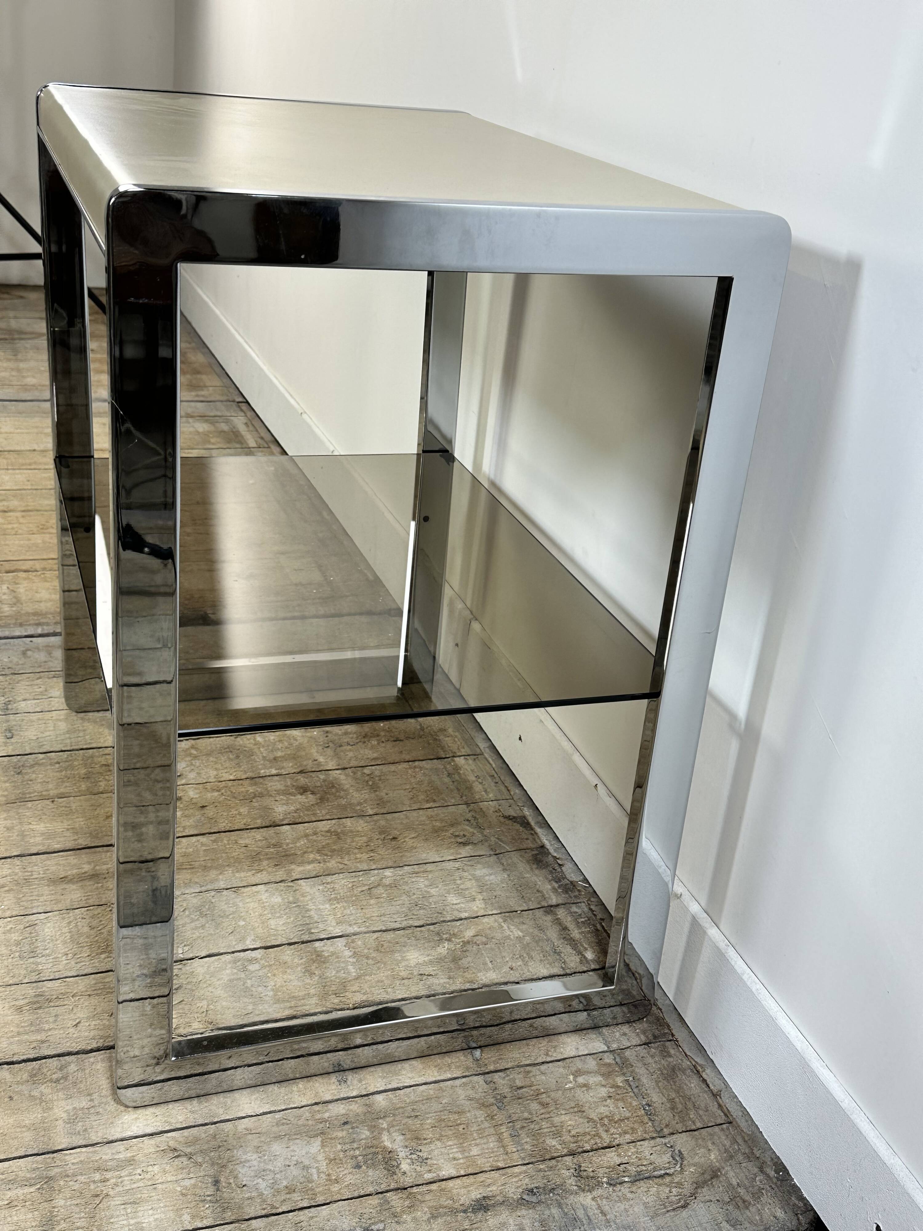 Vintage 70's side table in chrome and beige metal