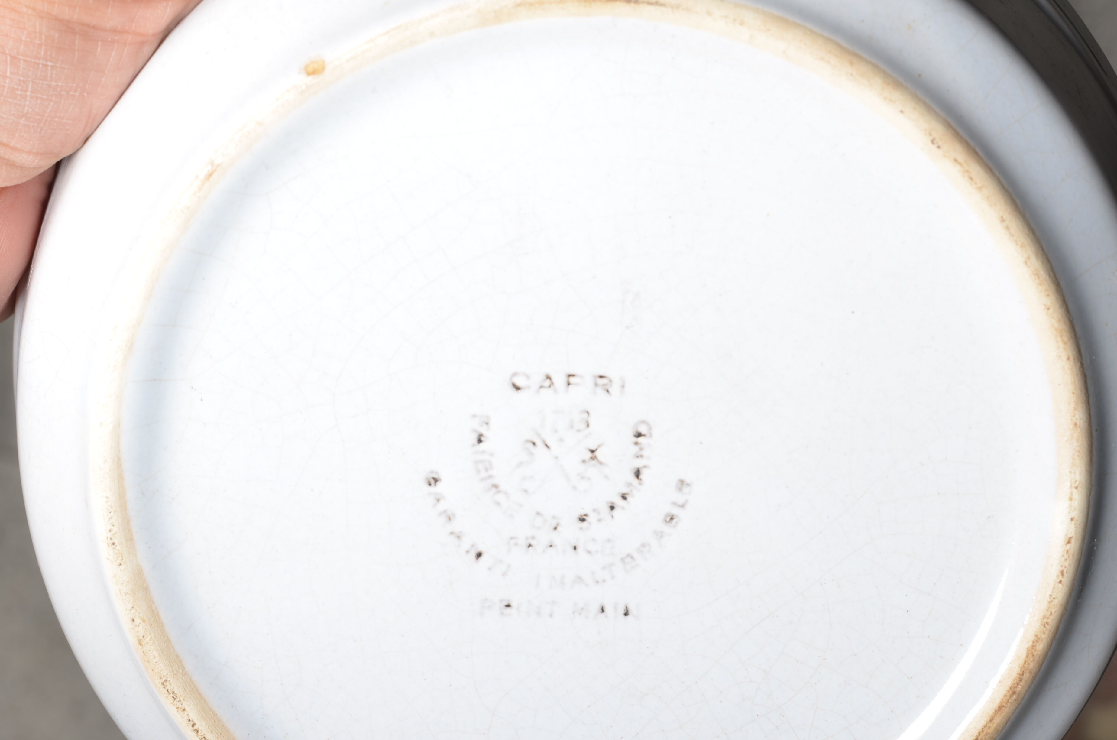 Hollow plates St Amand