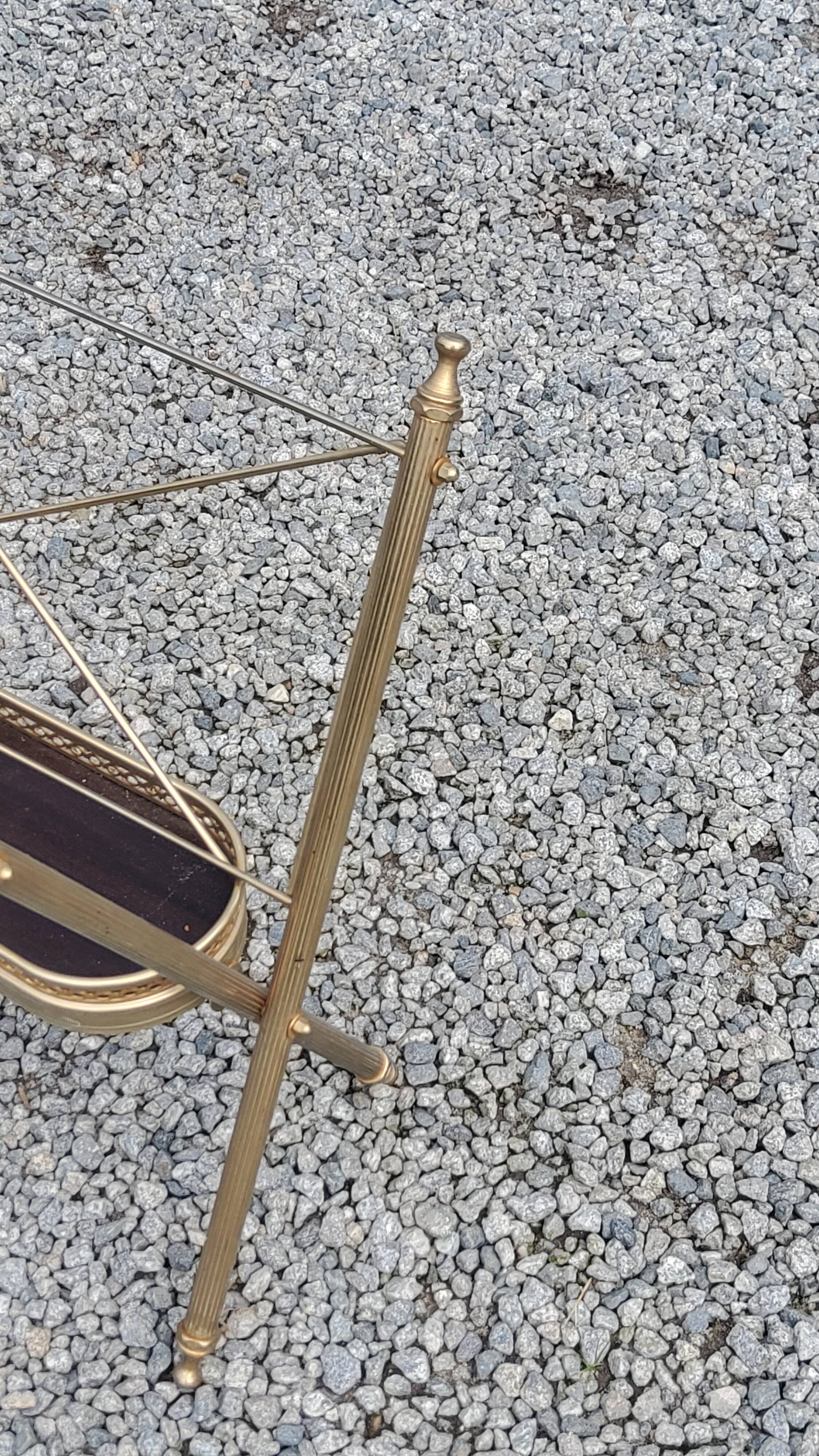 Vintage magazine rack from the 60s in neo-classical style in gold metal and mahogany