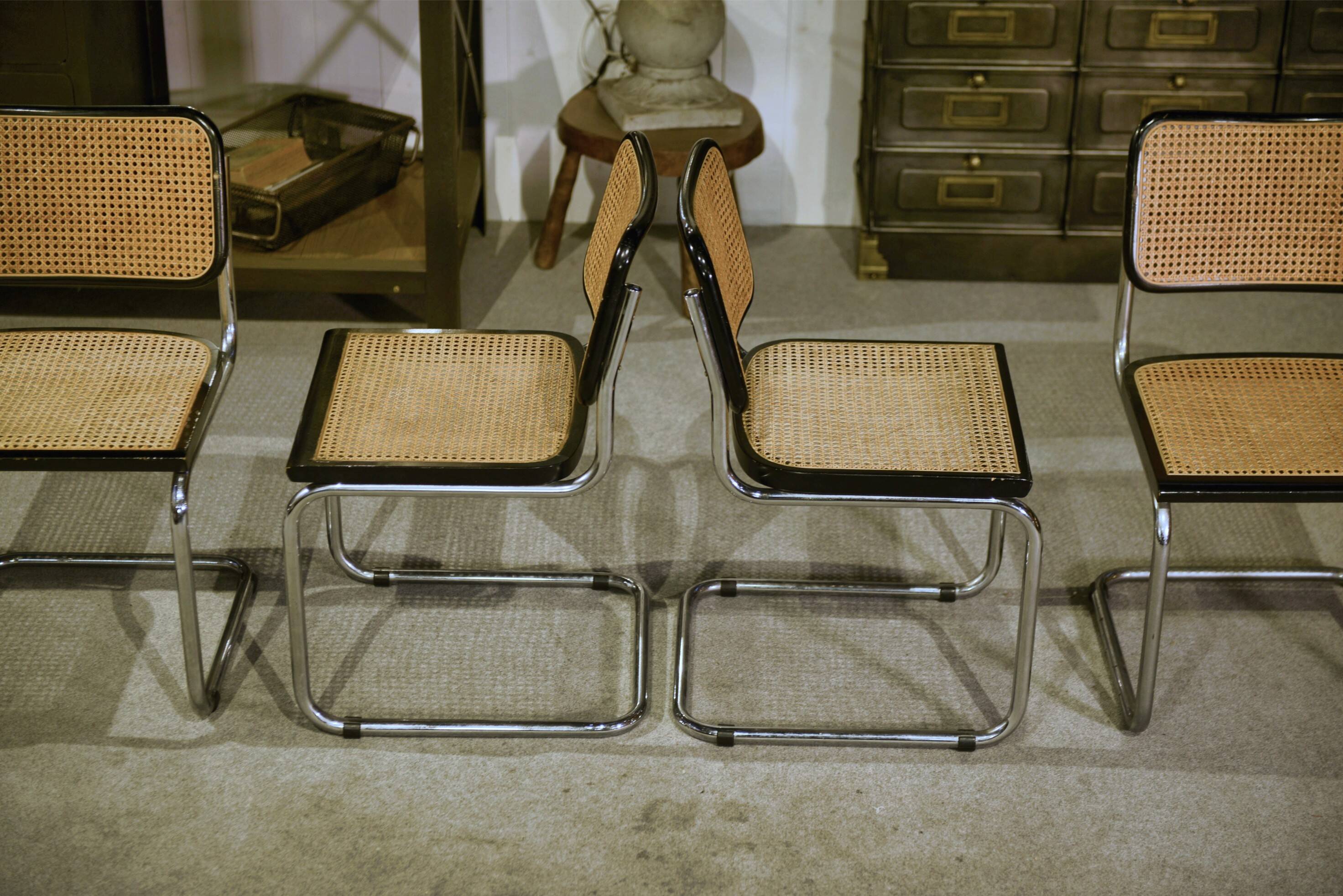 Ensemble de 6 chaises Cesca B32 de Marcel Breuer 1970’s