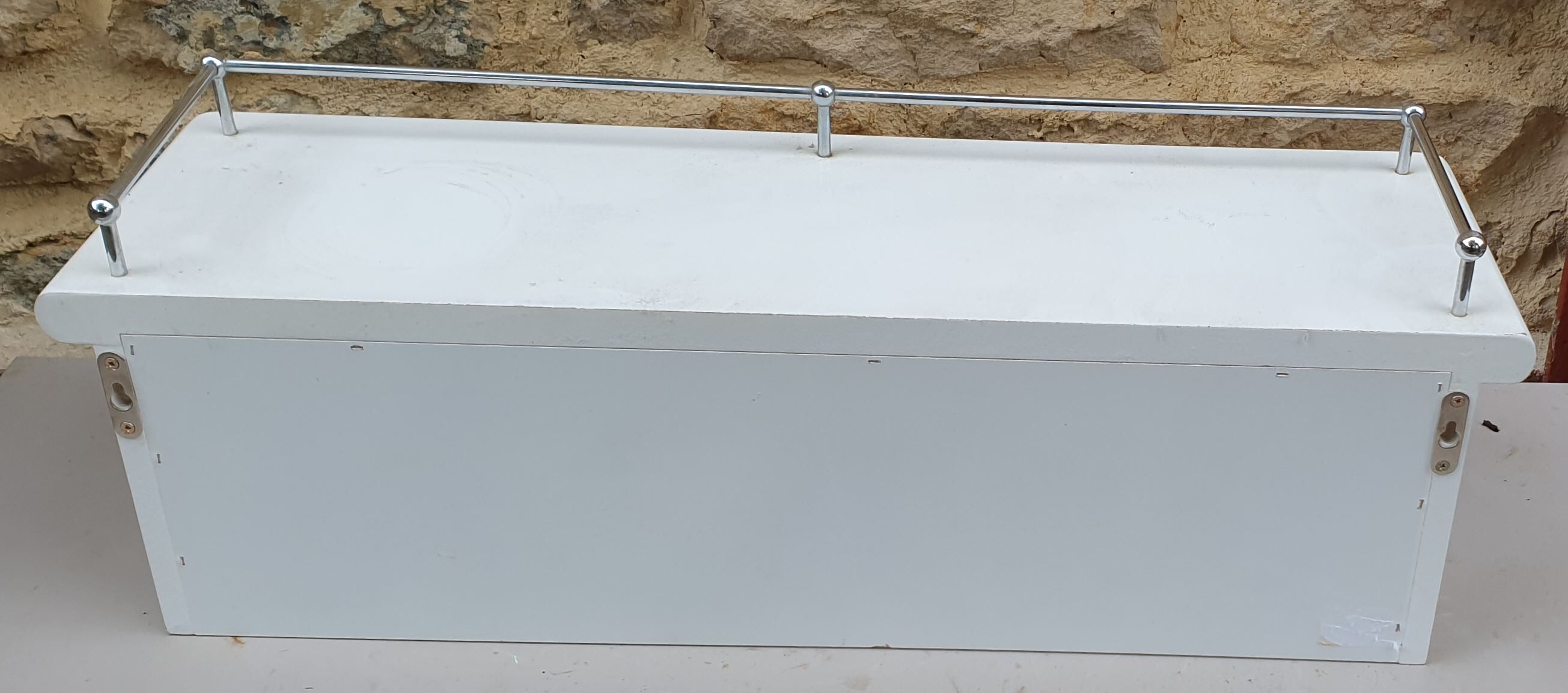 Etagère murale en bois massif