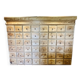 Meuble de métier ancien, véritable objet de décoration ET pratique avec ses 56 tiroirs - en sapin