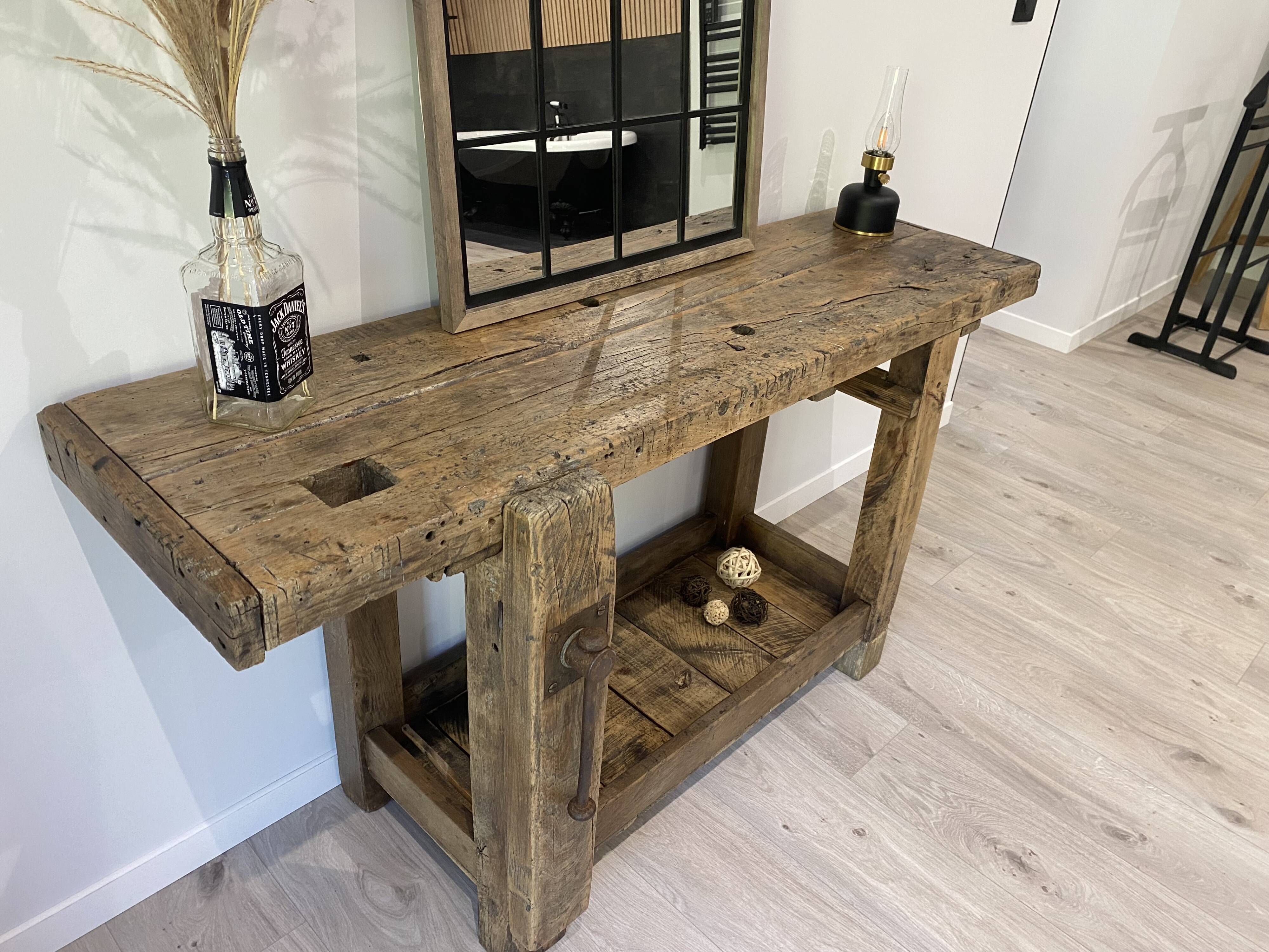 Établi en bois industriel vintage, meuble de métier