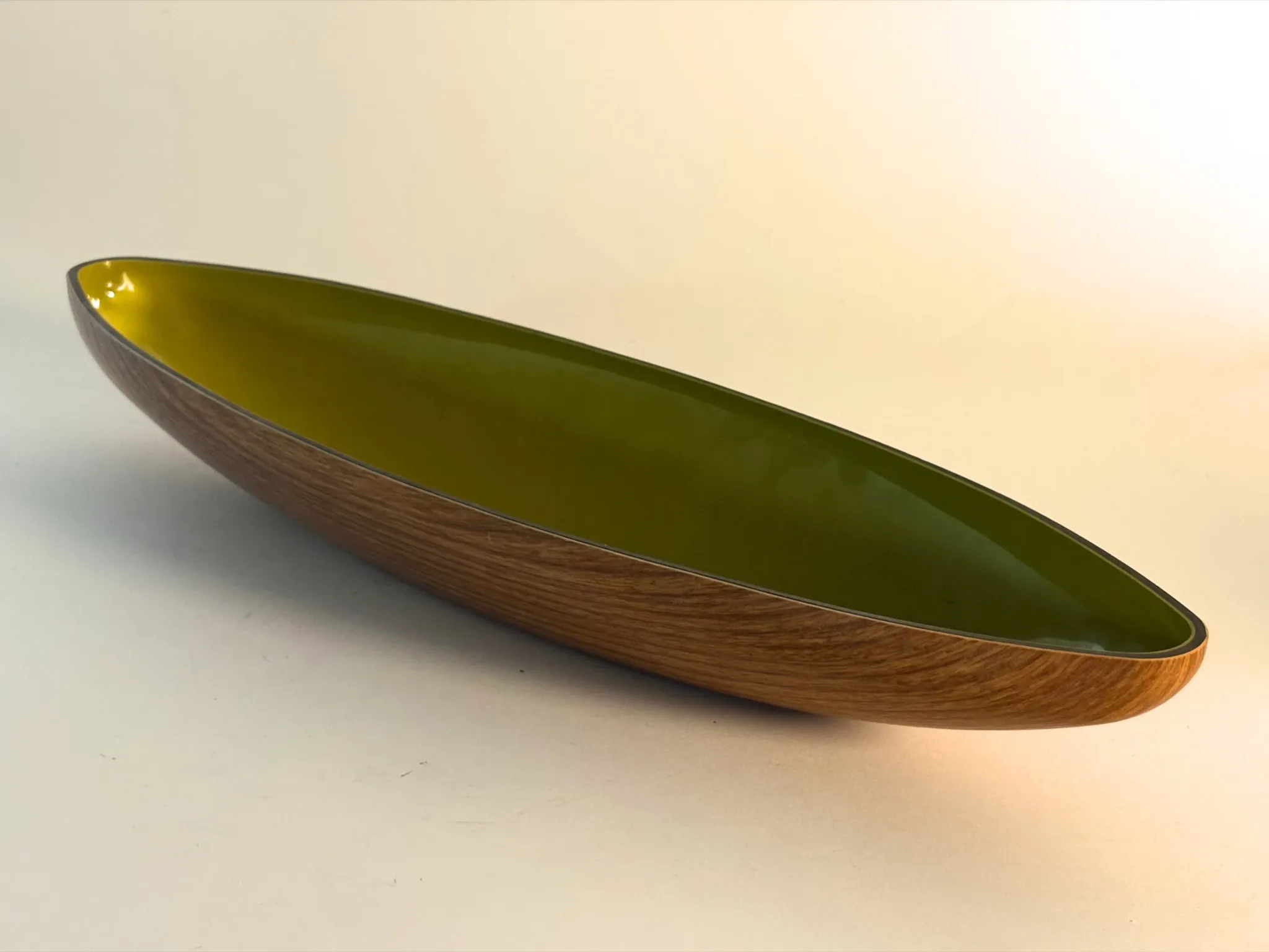 Wood-effect resin catchall tray, Italian design from the 1960s.