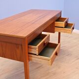 Bureau danois en teck par Domino Møbler Danmark années 1960