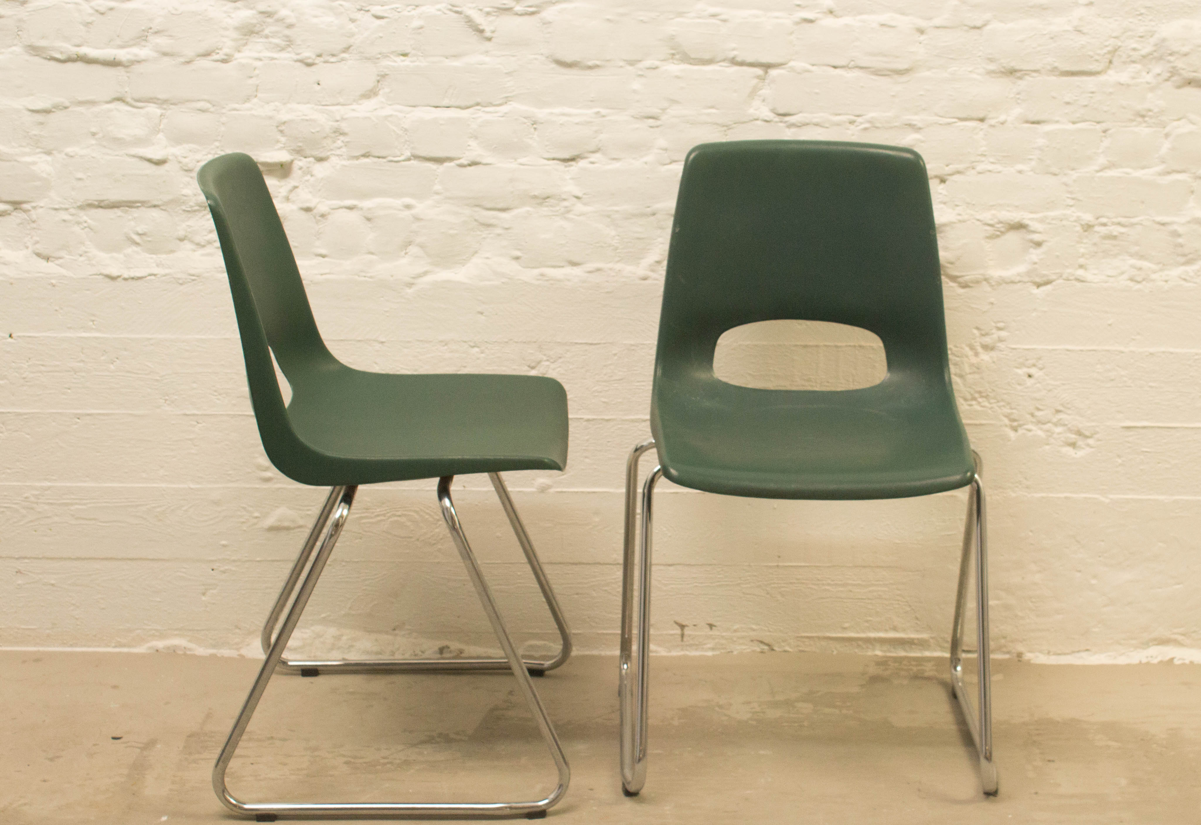 6 vintage chairs by Marko Ca 1970