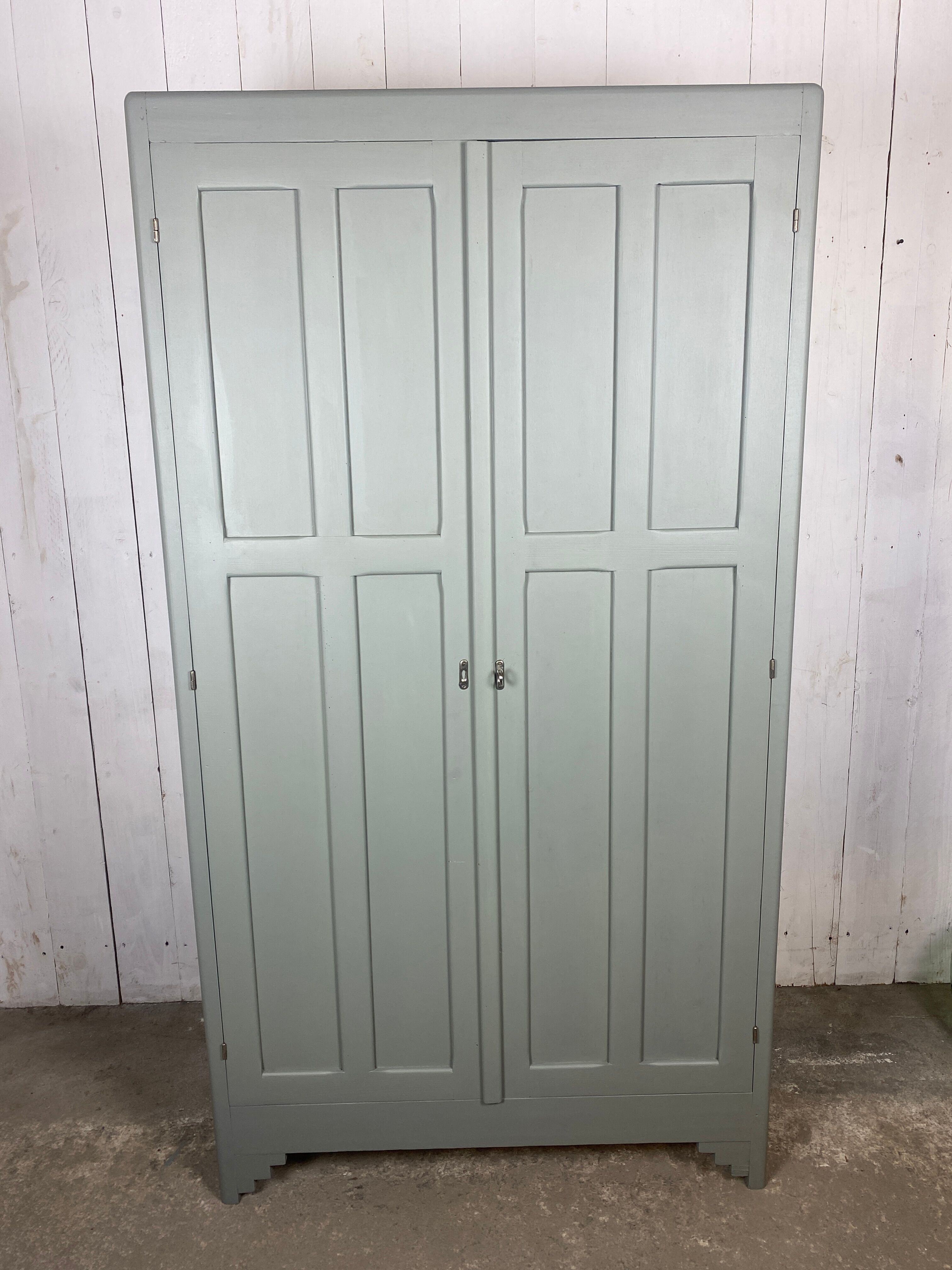 Parisian wardrobe green sage