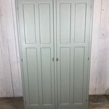 Parisian wardrobe green sage