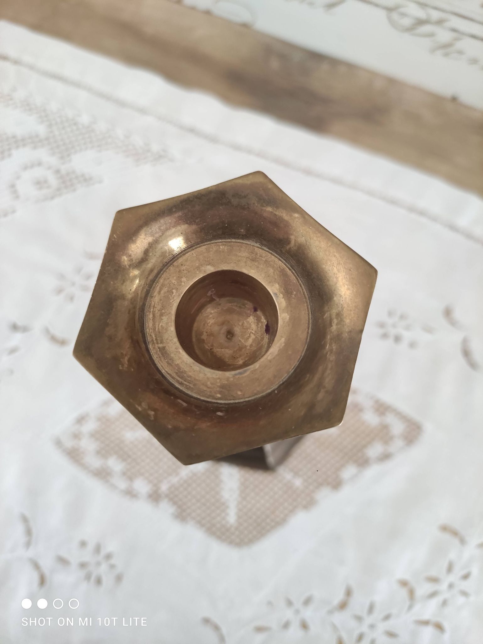 Bougeoir en laiton haut pied hexagonal