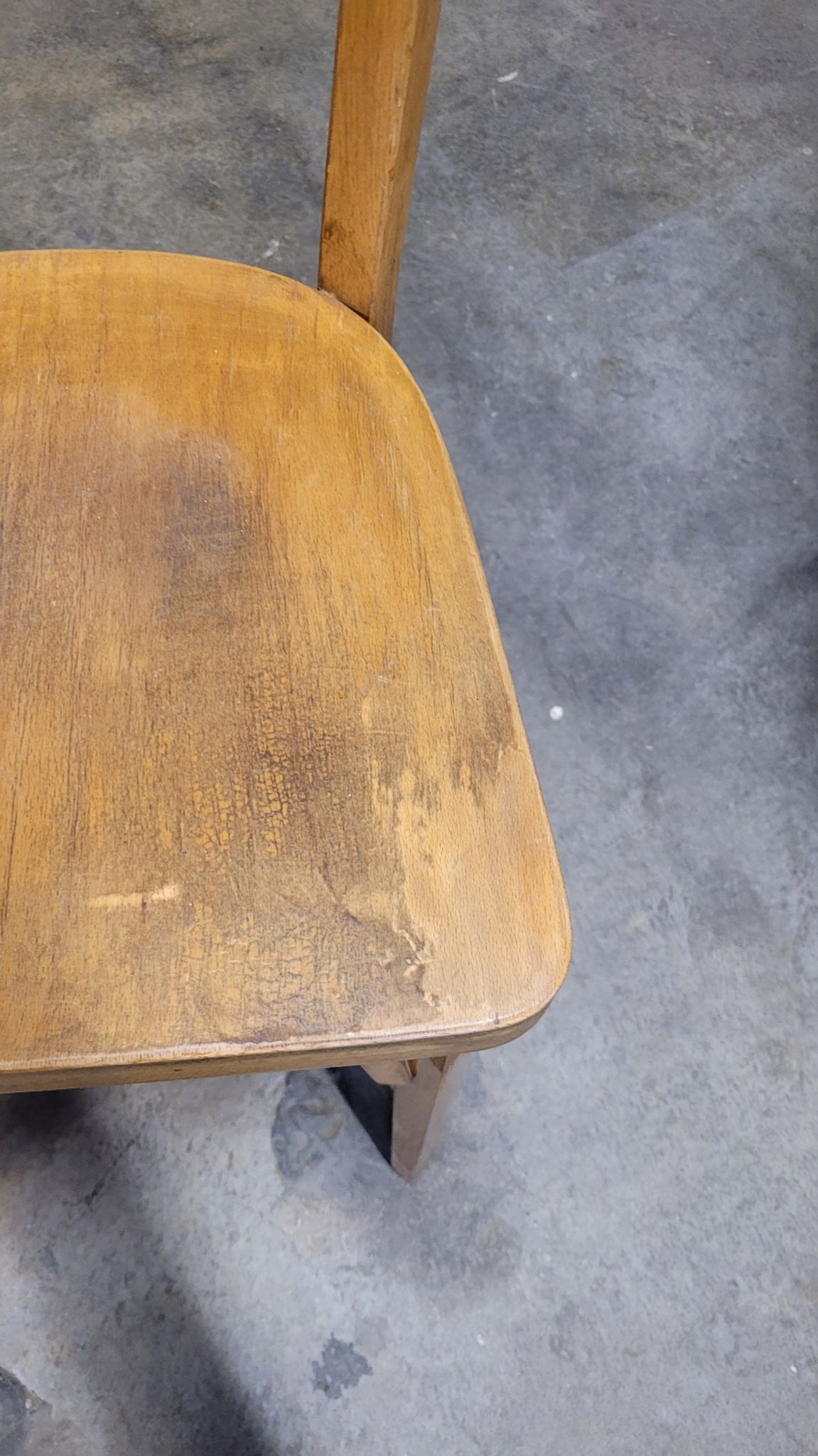 Paire de chaises de bistrot signé Baumann 1950