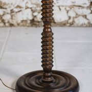 Lampadaire art déco en bois style Charles Dudouyt