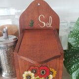 Salt box