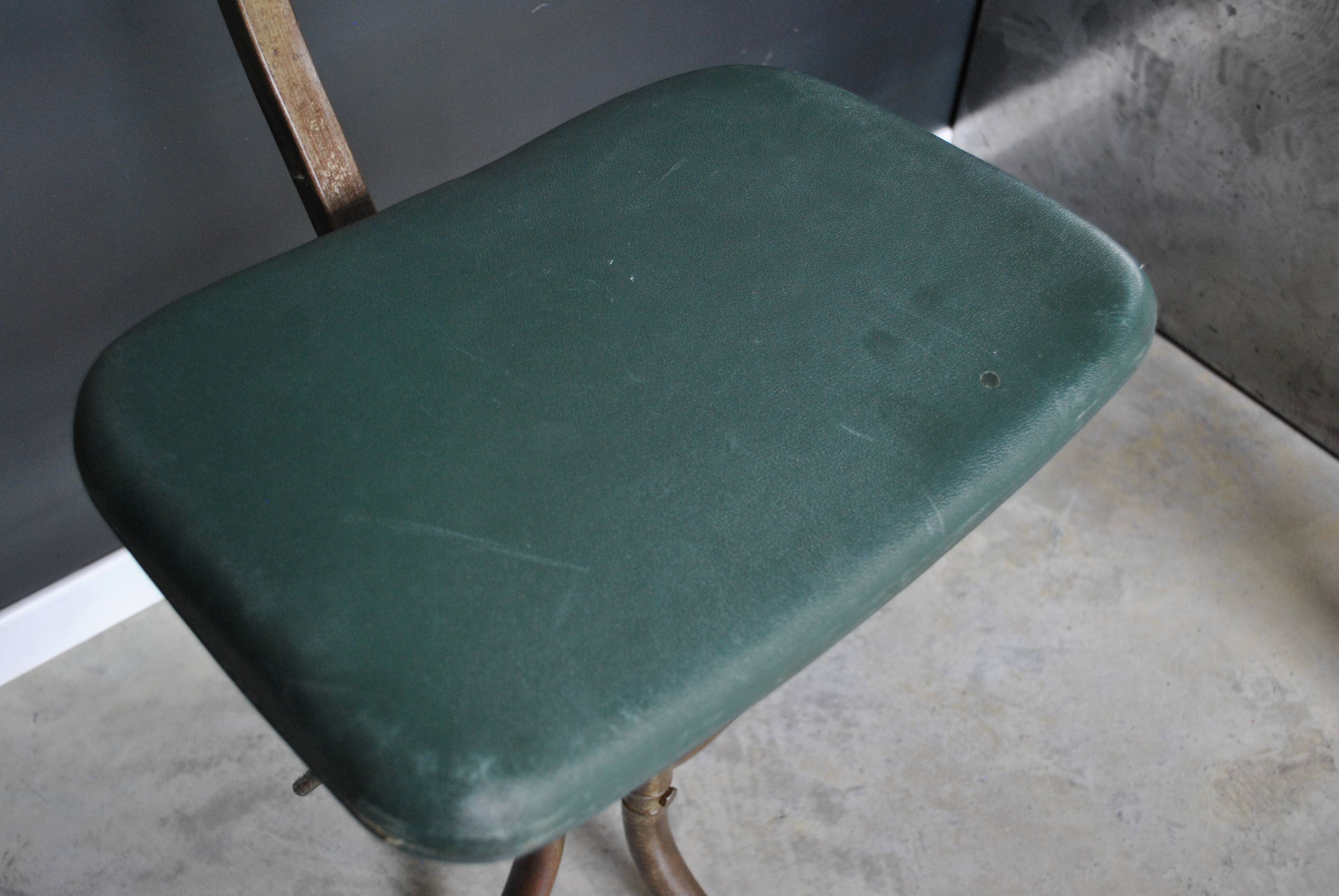 Chair industrial workshop Bienaise 1950