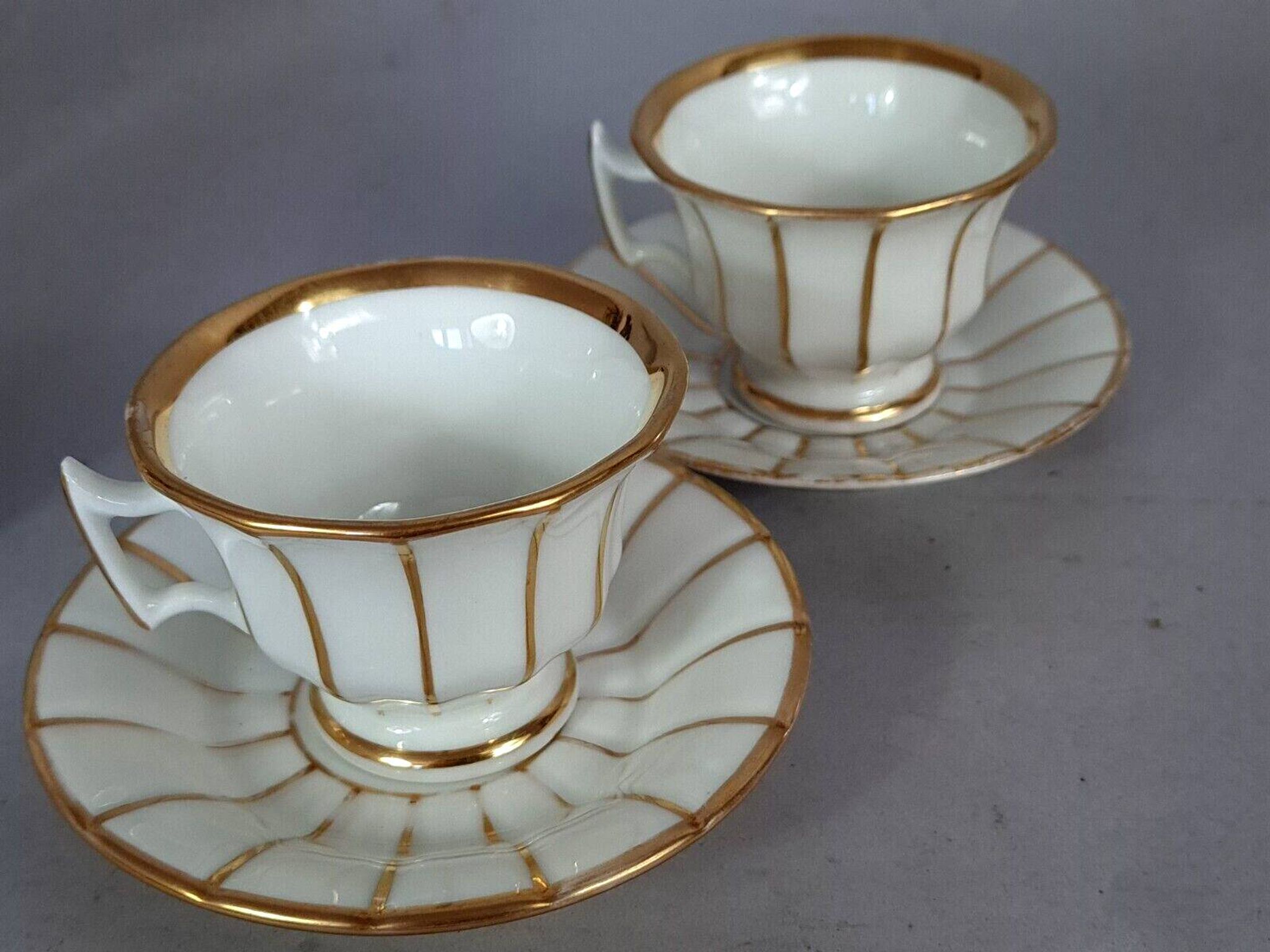 Antique Paris porcelain tête-à-tête coffee service. Very good condition S988