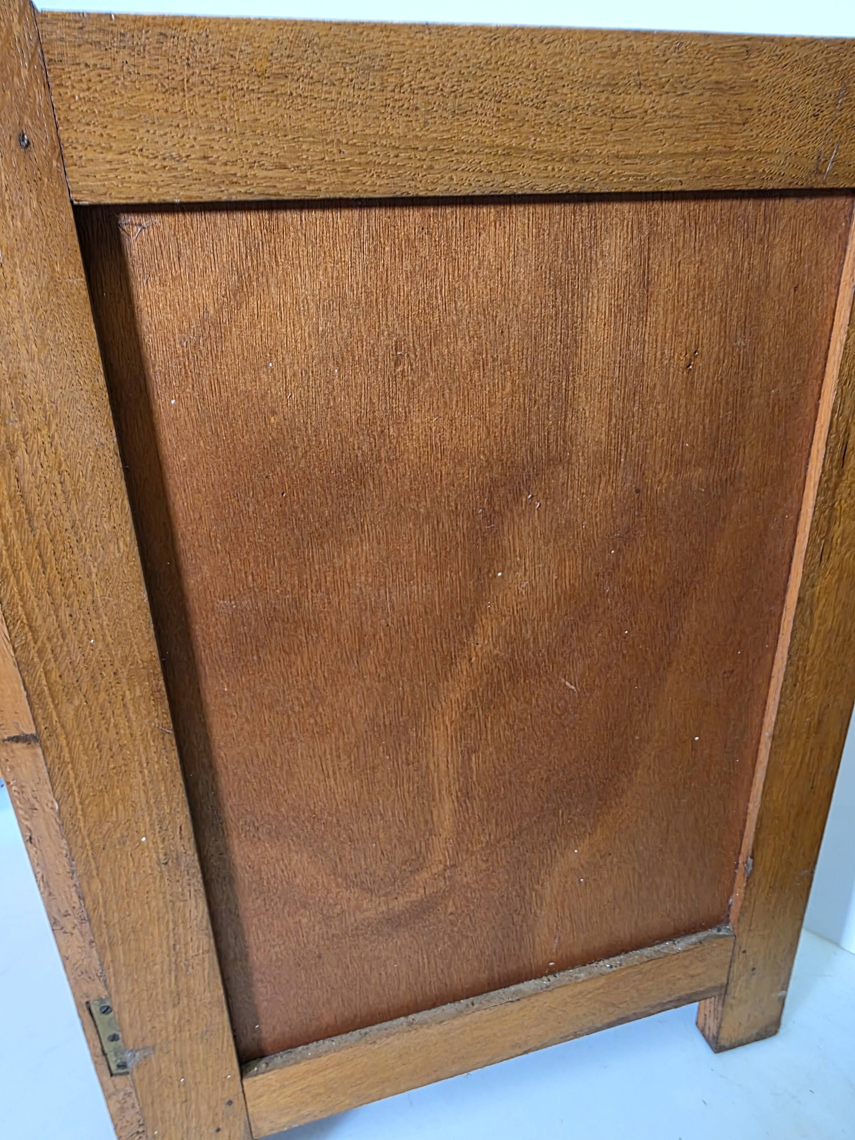 Old oak three-panel fire screen
