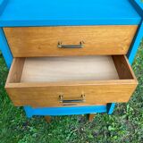 Crumpled chest of drawers