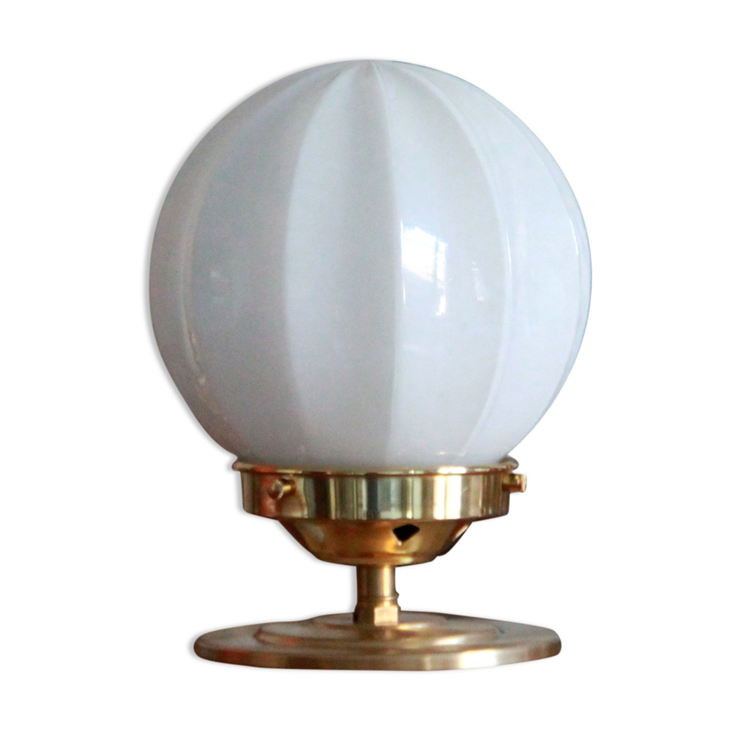 Table lamp desk brass globe opaline glass old vintage