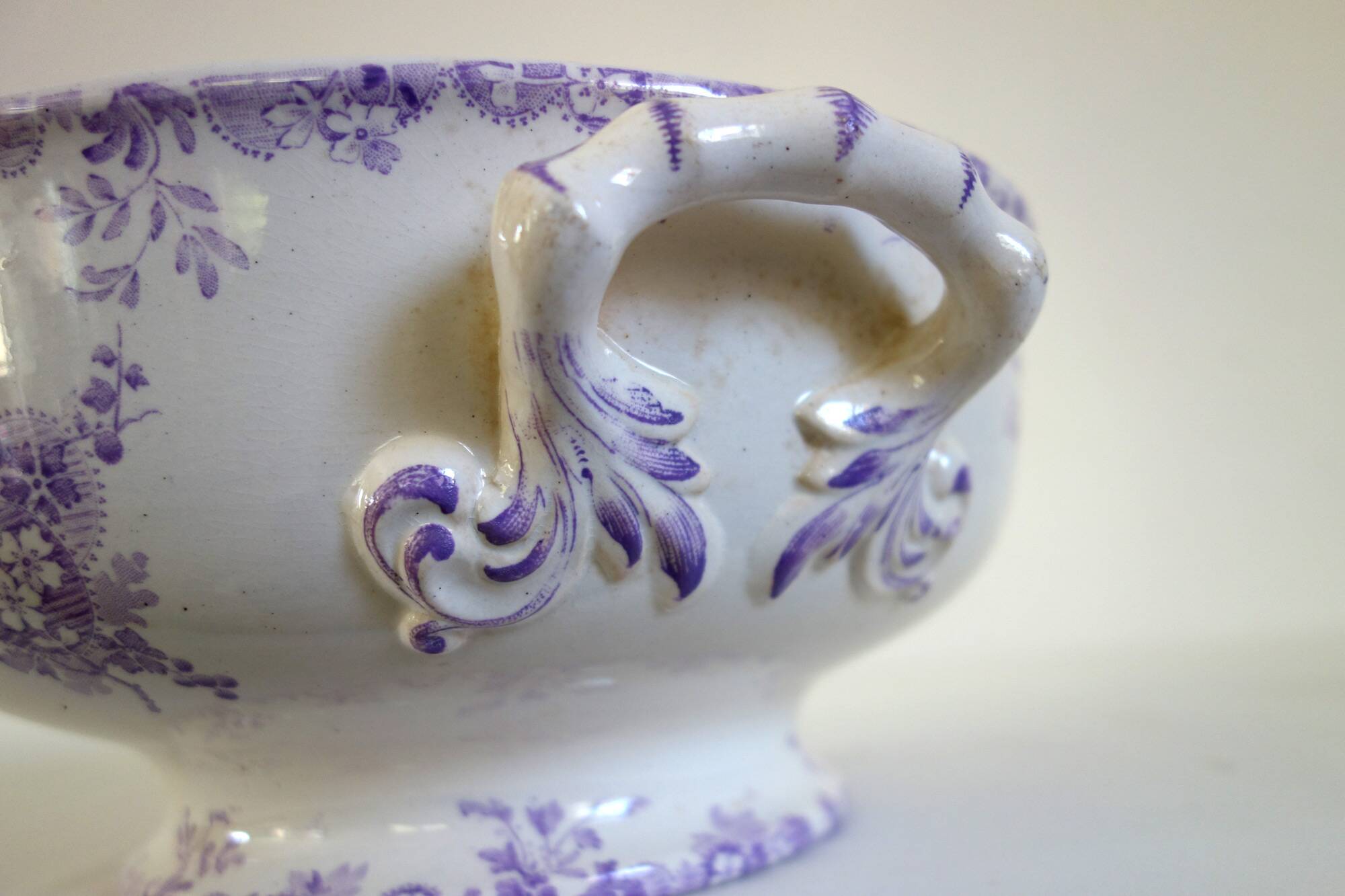 Longwy soup tureen model Hanoi, ironstone, early 20th century.