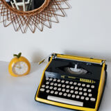 Functional Remington typewriter