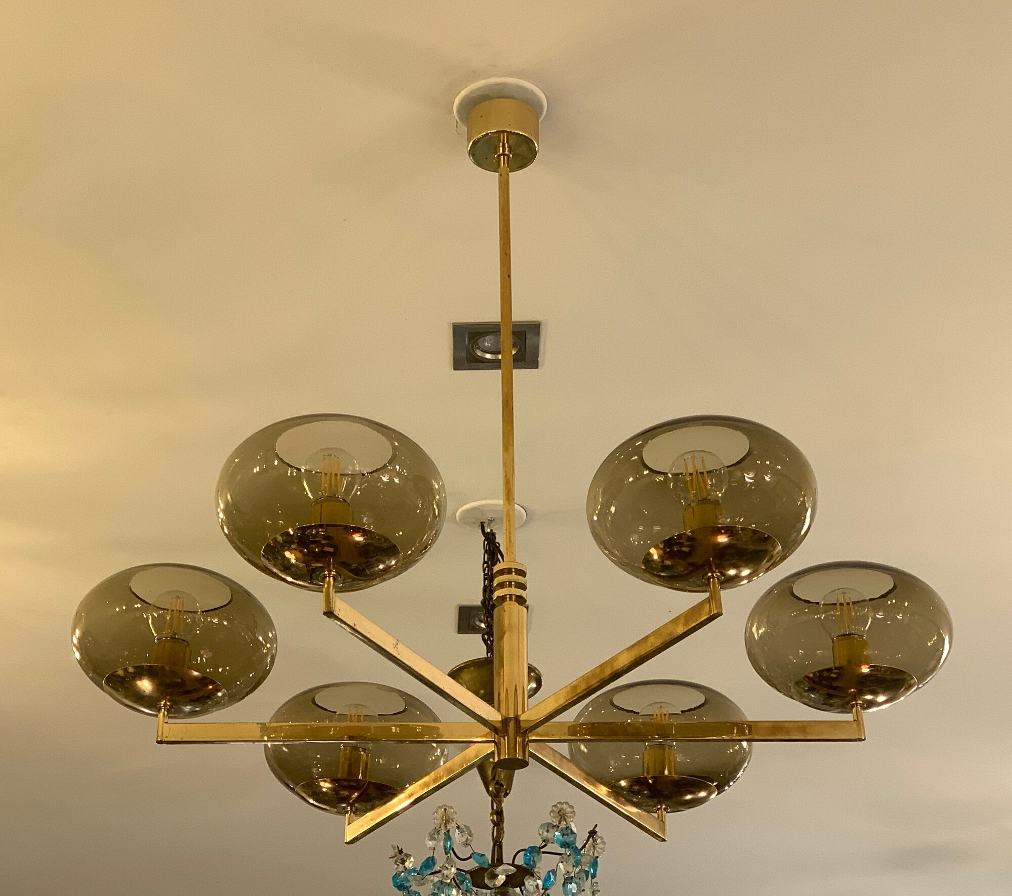 Italian Sciolari chandelier in brass, 6 burners with smoked glass, 1970