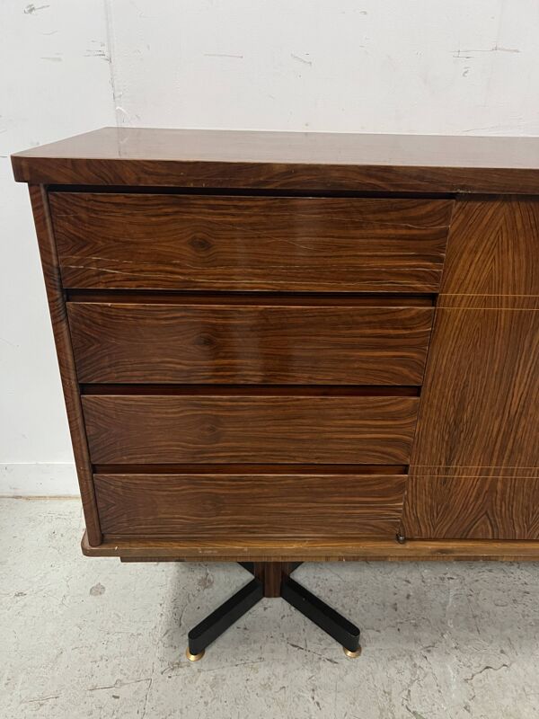 Enfilade Scandinave en bois de placage  et piètement en fer XX siècle