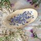 Ravier ancien en terre de fer " au tapis rouge " décor faison