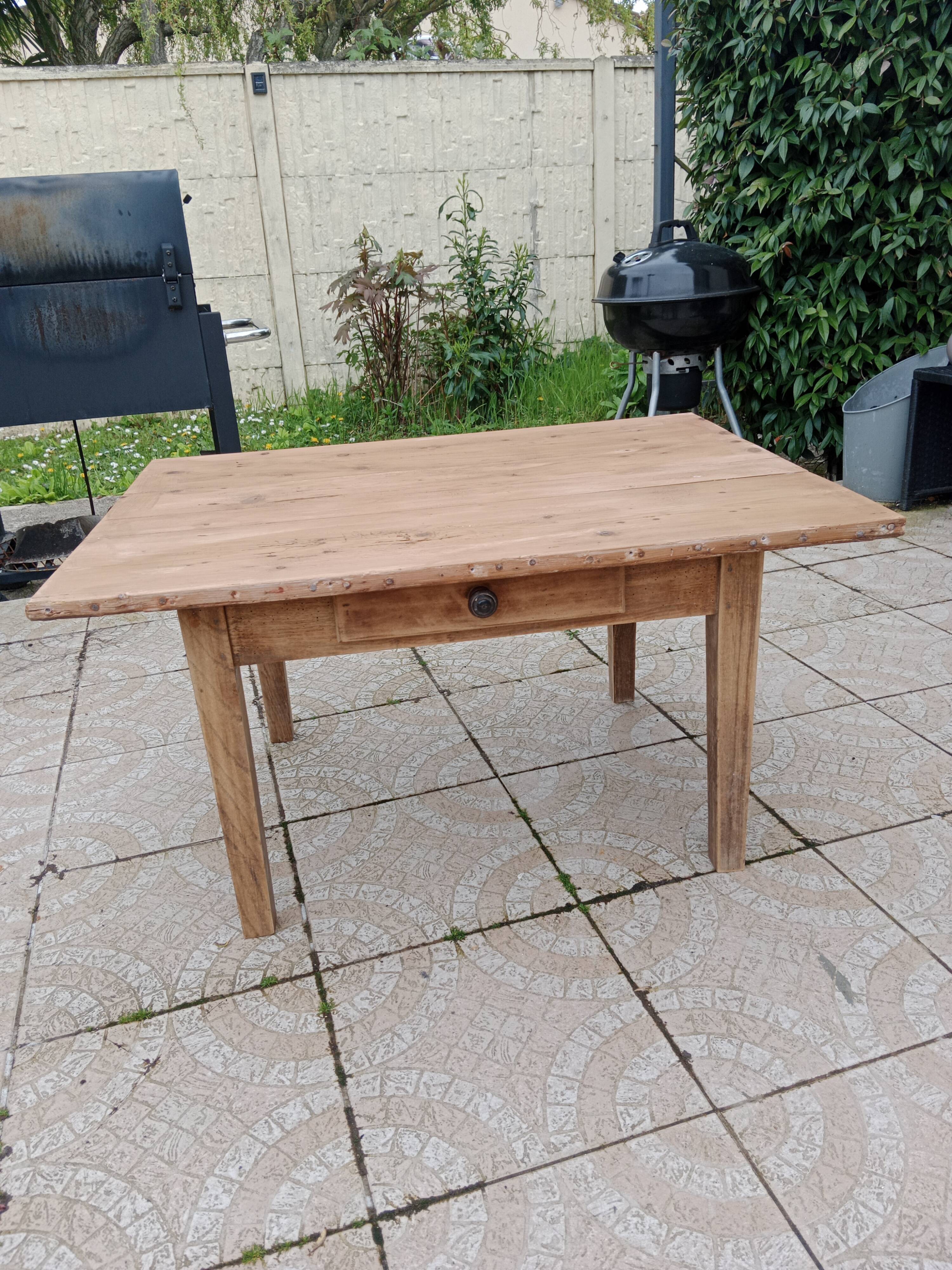Farmhouse table
