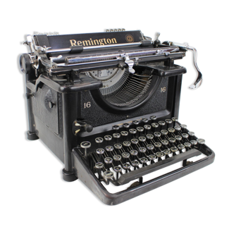 Machine à écrire fabricant Remington Zbrojovka Brno, vers 1935
