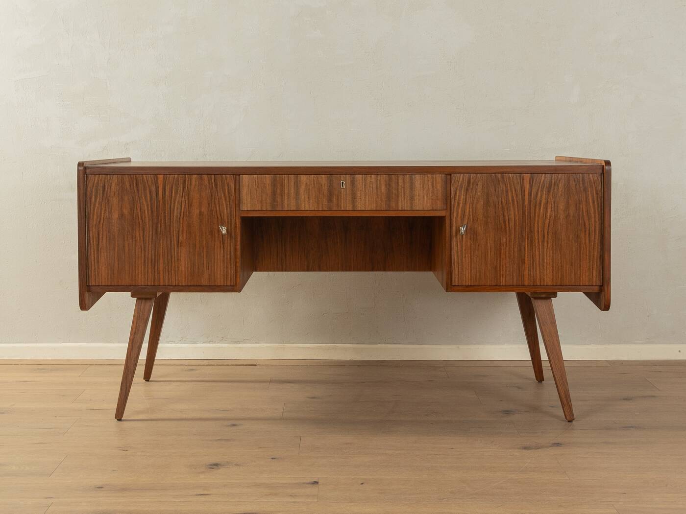 Bureau des années 1950