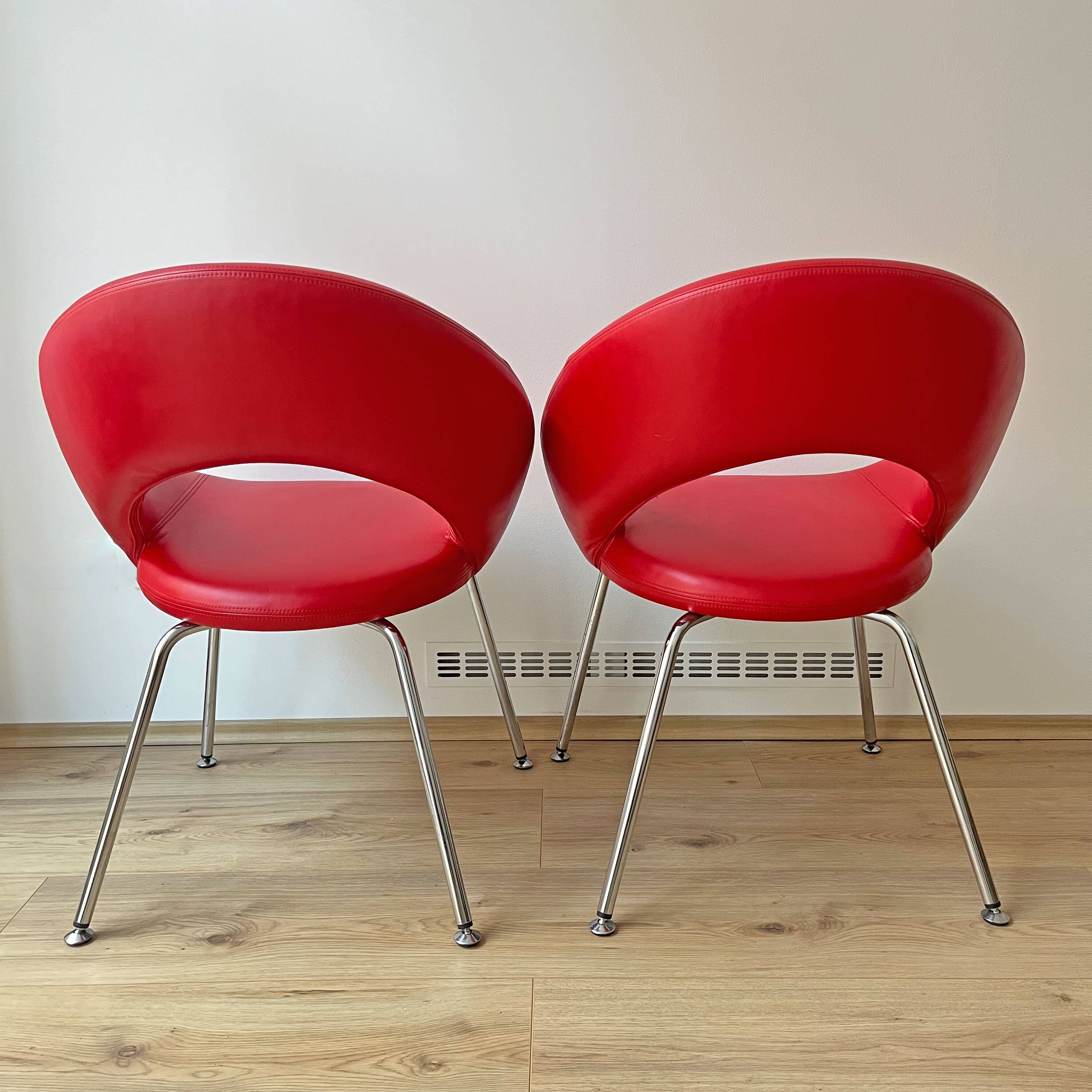 Chaise Artifort Nina vintage, cuir rouge, René Holten années 1990