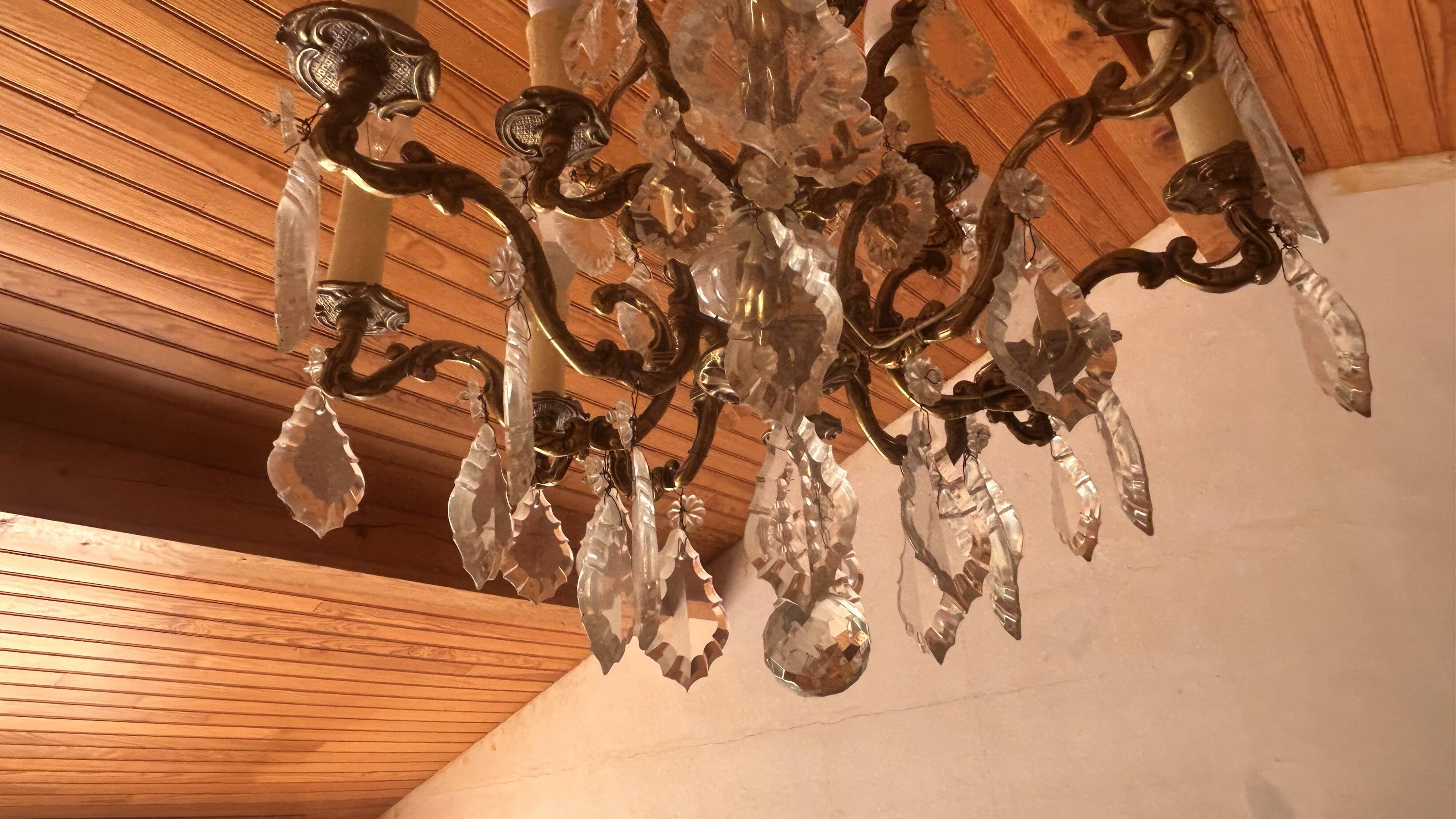 Louis XV style bronze and crystal chandelier - 12 lights