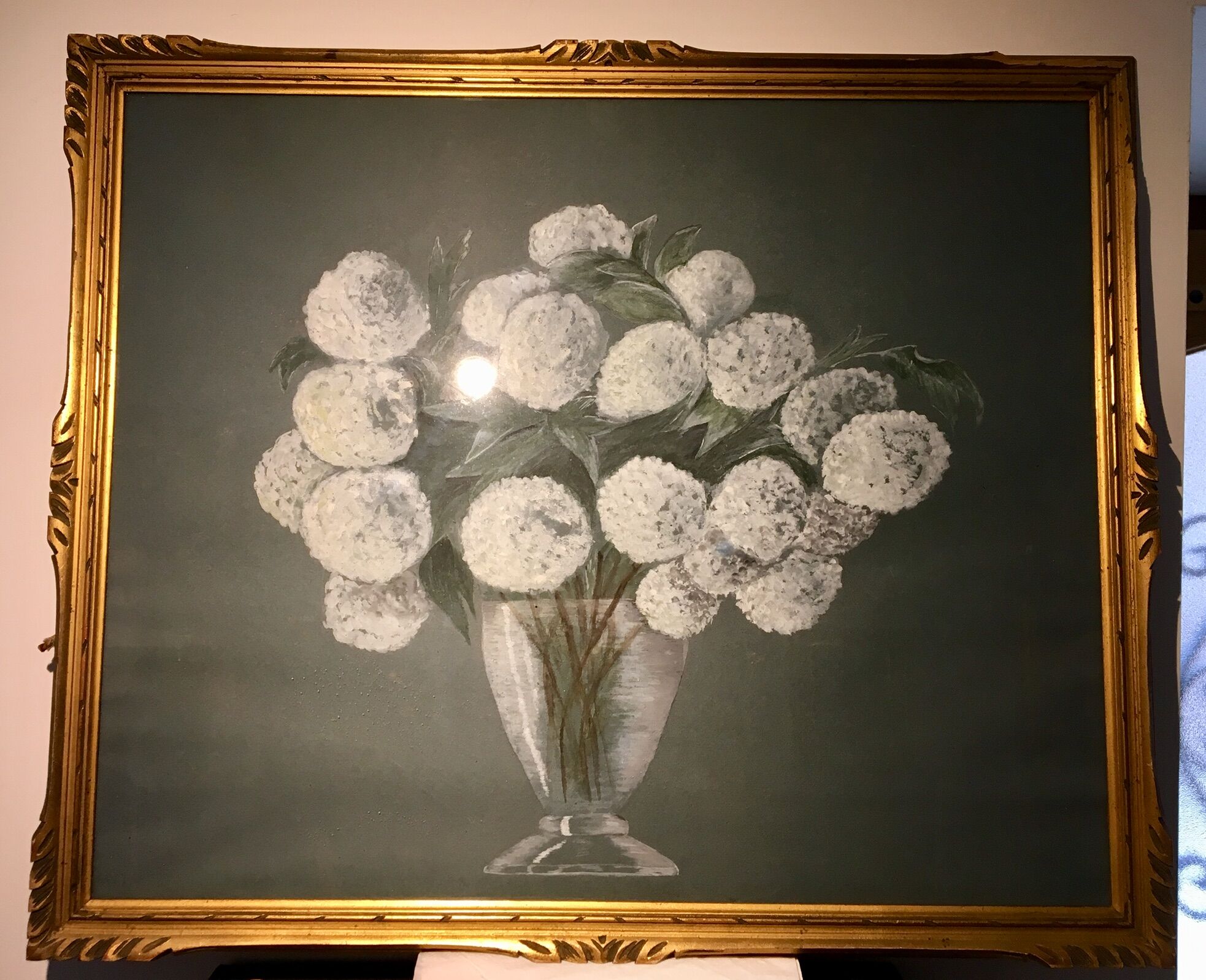 Still life painting with white flowers from the 70s