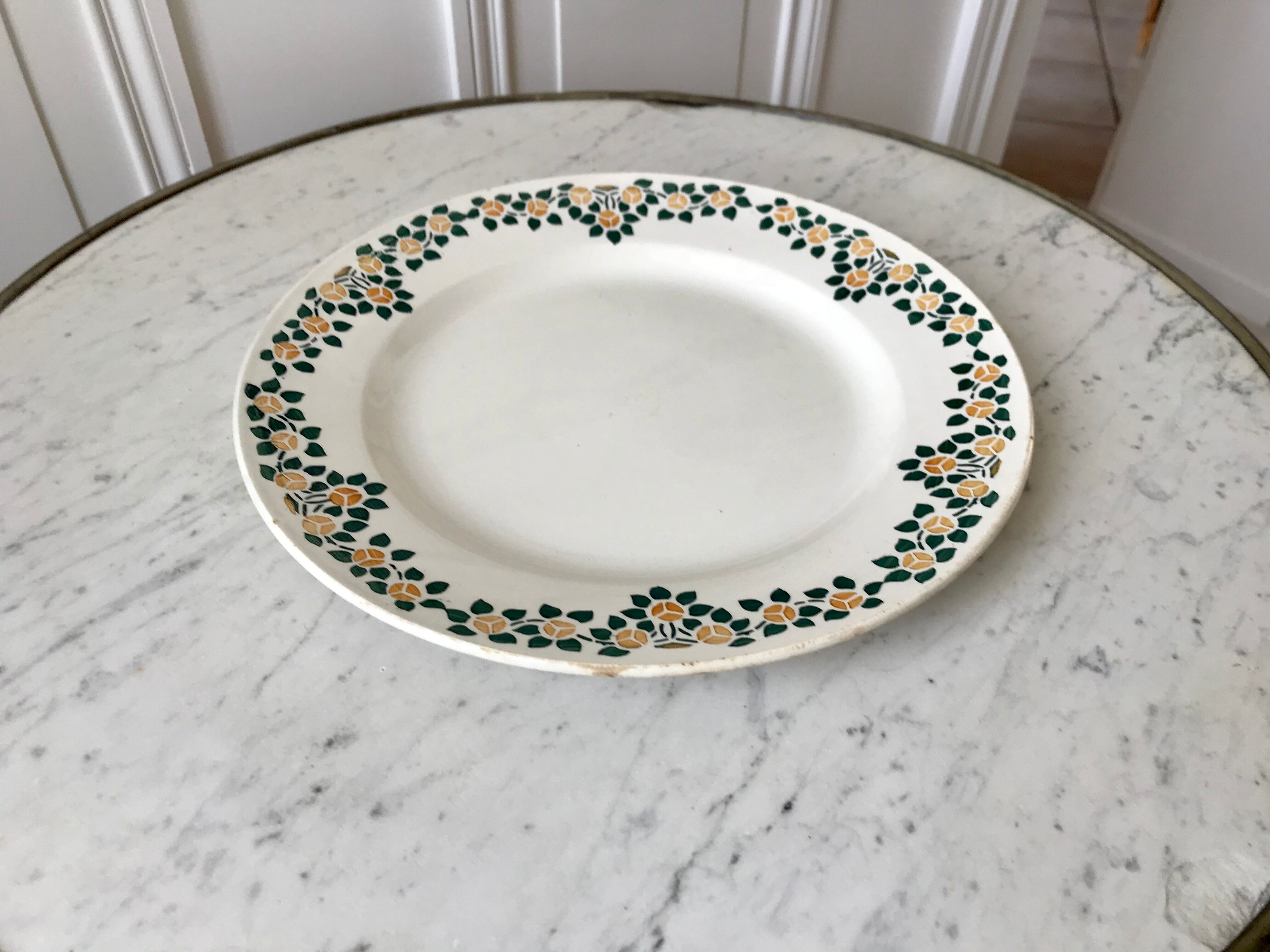 Round earthenware dish New Givors model "Rita" 30s