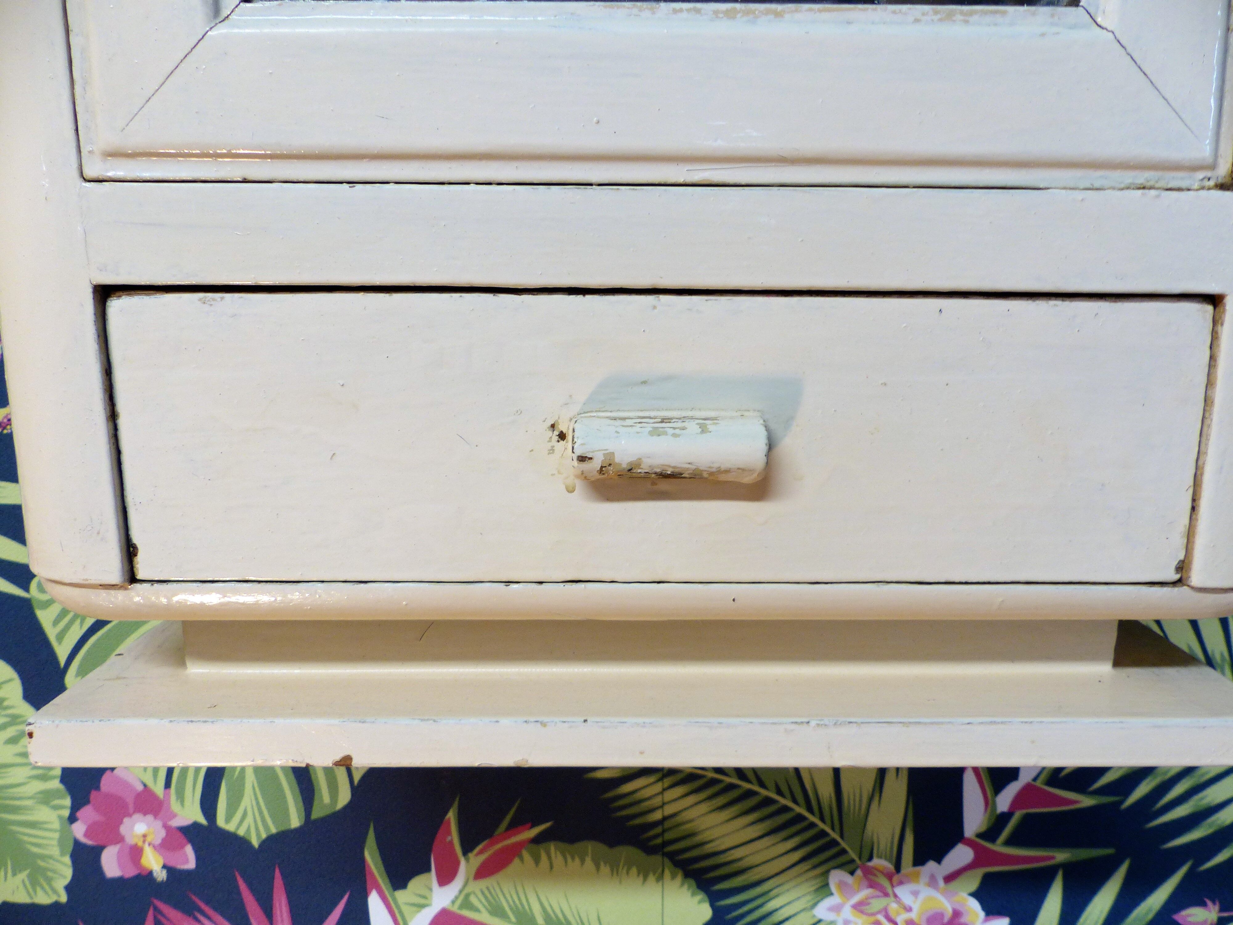 Armoire de toilette années 40'