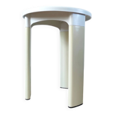 Tabouret tripode vintage Space Age en plastique blanc – Tatay, 1970s