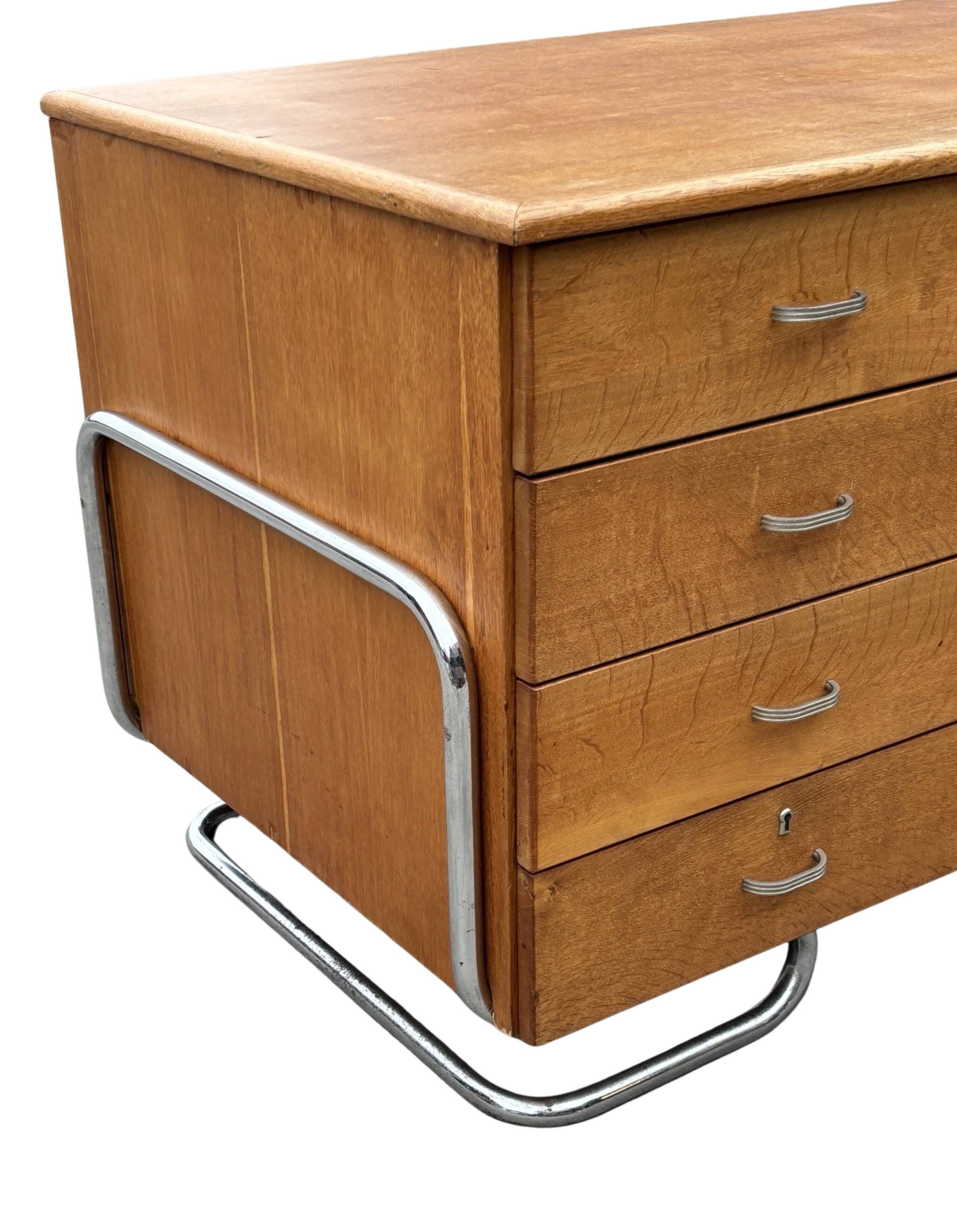 Bureau tubulaire de style Bauhaus du milieu du siècle, design des années 40 en chêne
